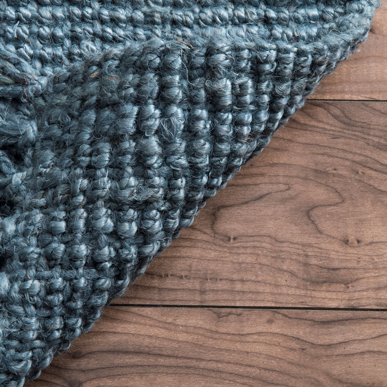 Makeh Chunky Loop Jute Hand Woven Rug