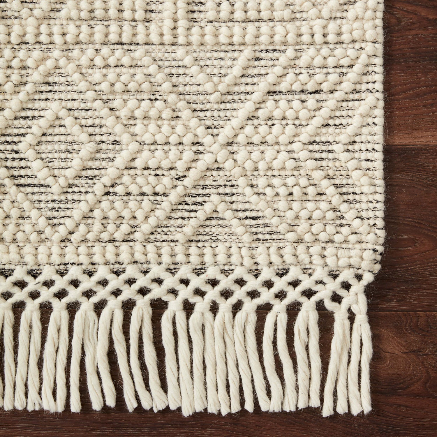 Loloi Noelle Stitch Ivory/Black Hand Woven Rug