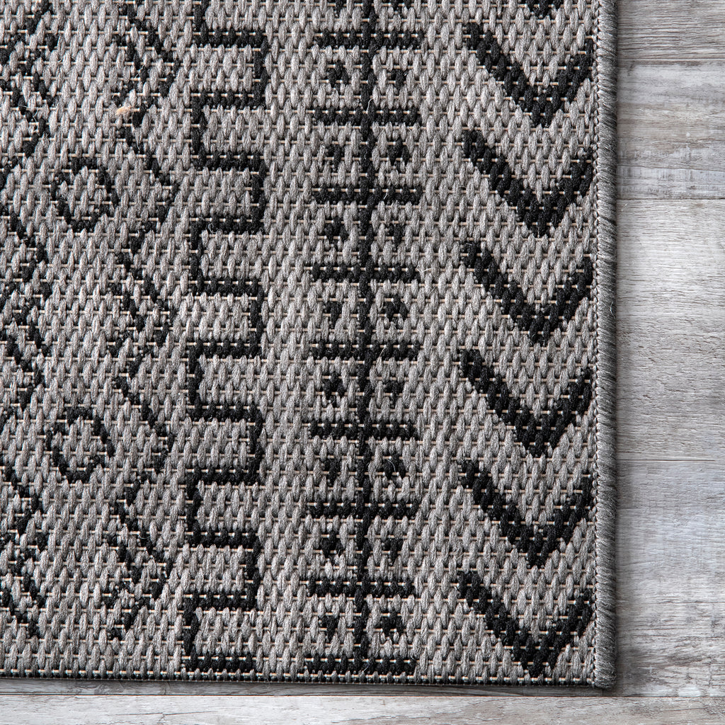 Depoe Indoor/Outdoor Rug