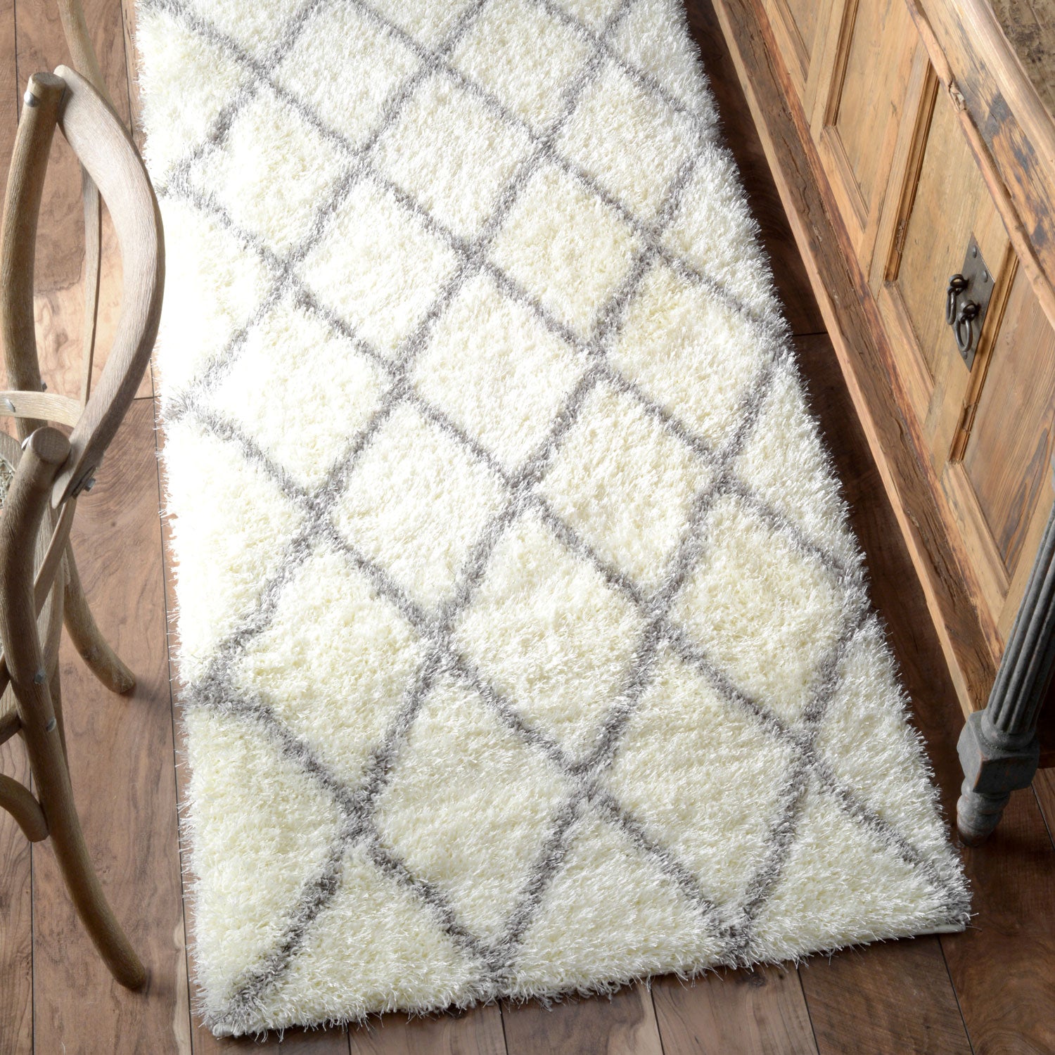 Alto Diamond Shag Rug