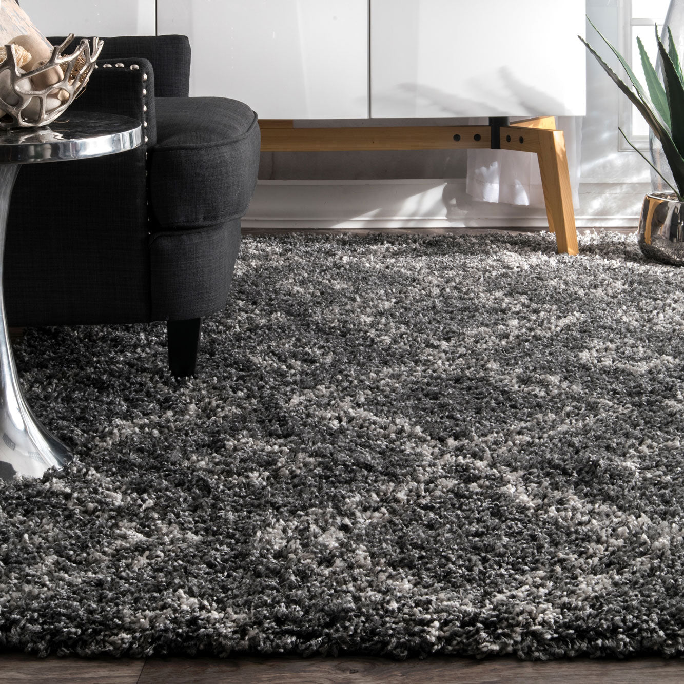 Shilo Diamond Shag Rug – Paynes Gray
