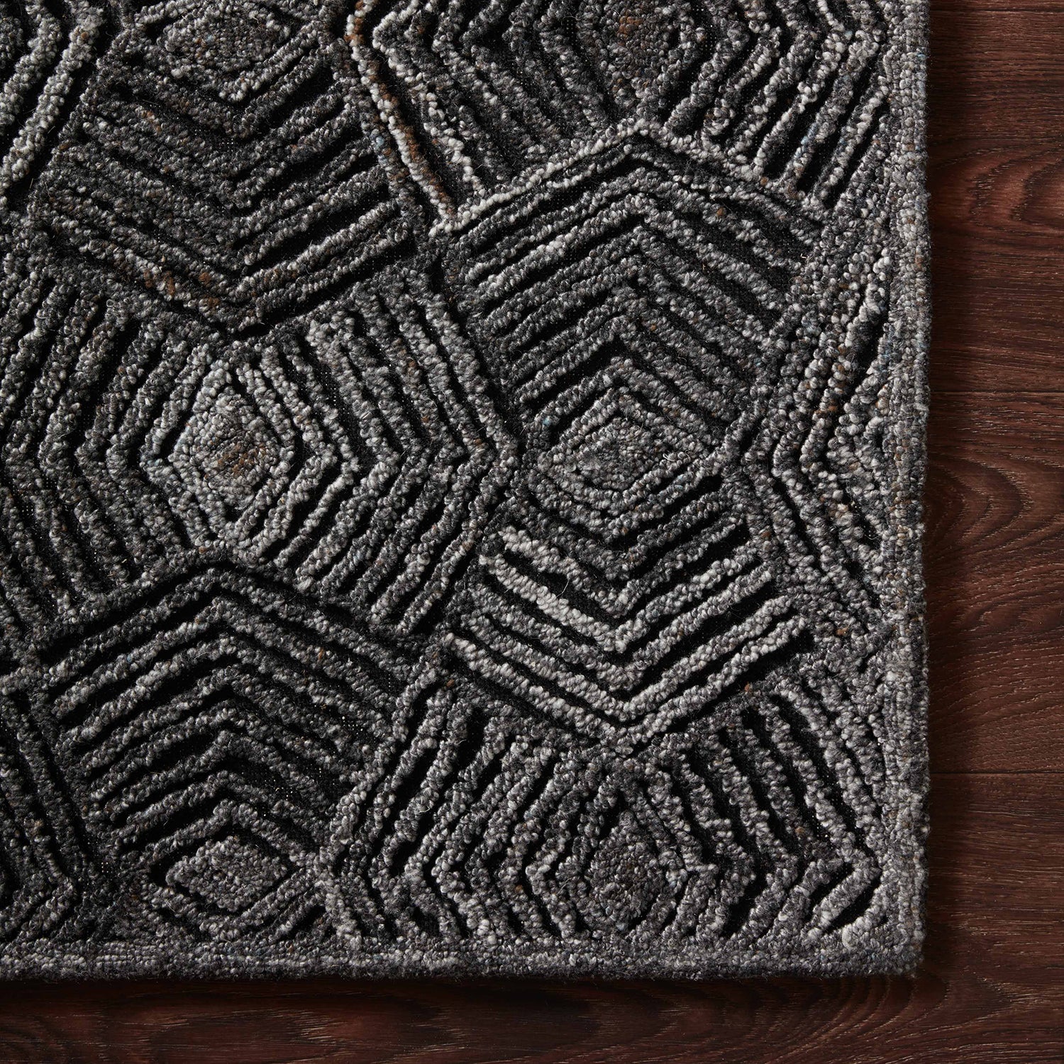 Loloi Prescott Lex Hooked Rug