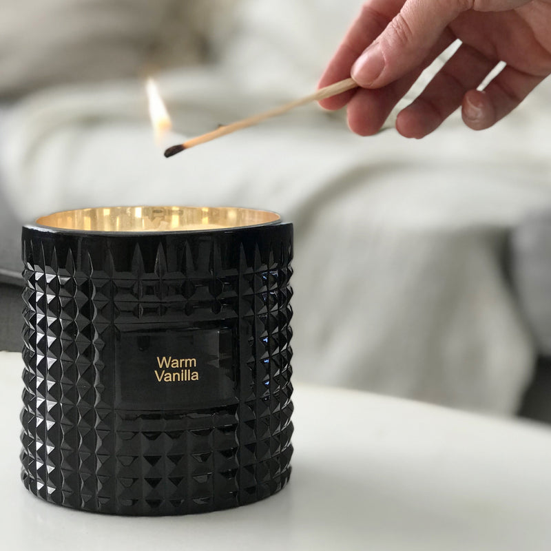 Onyx Scented Candle