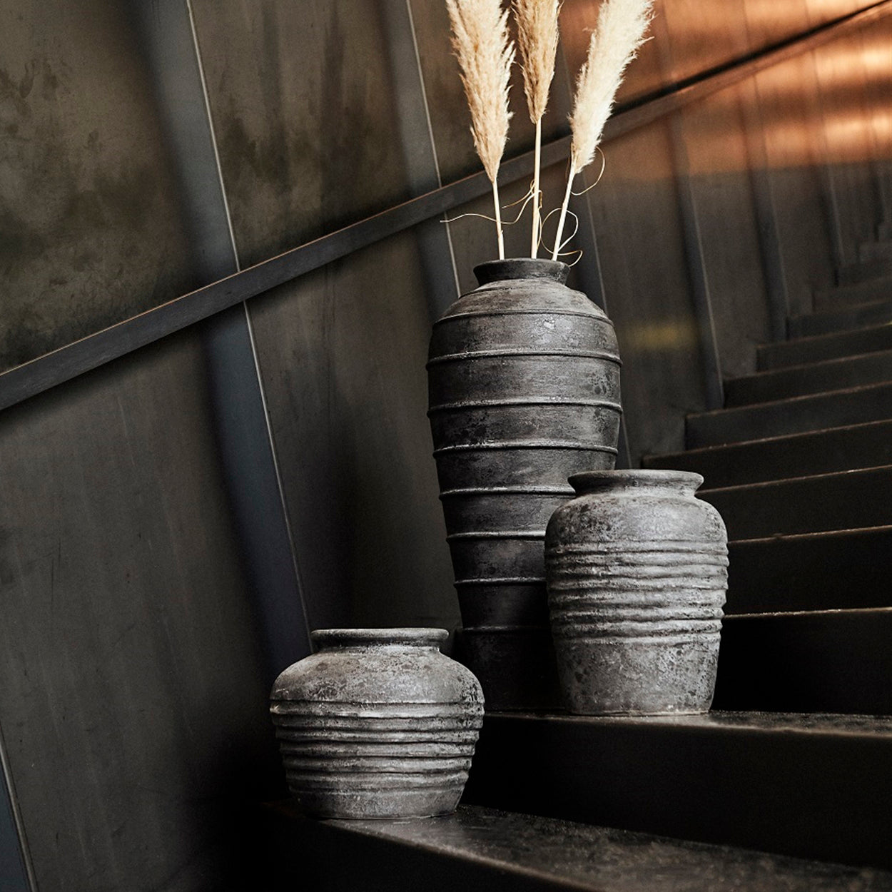 Cholia Terracotta Short Vase