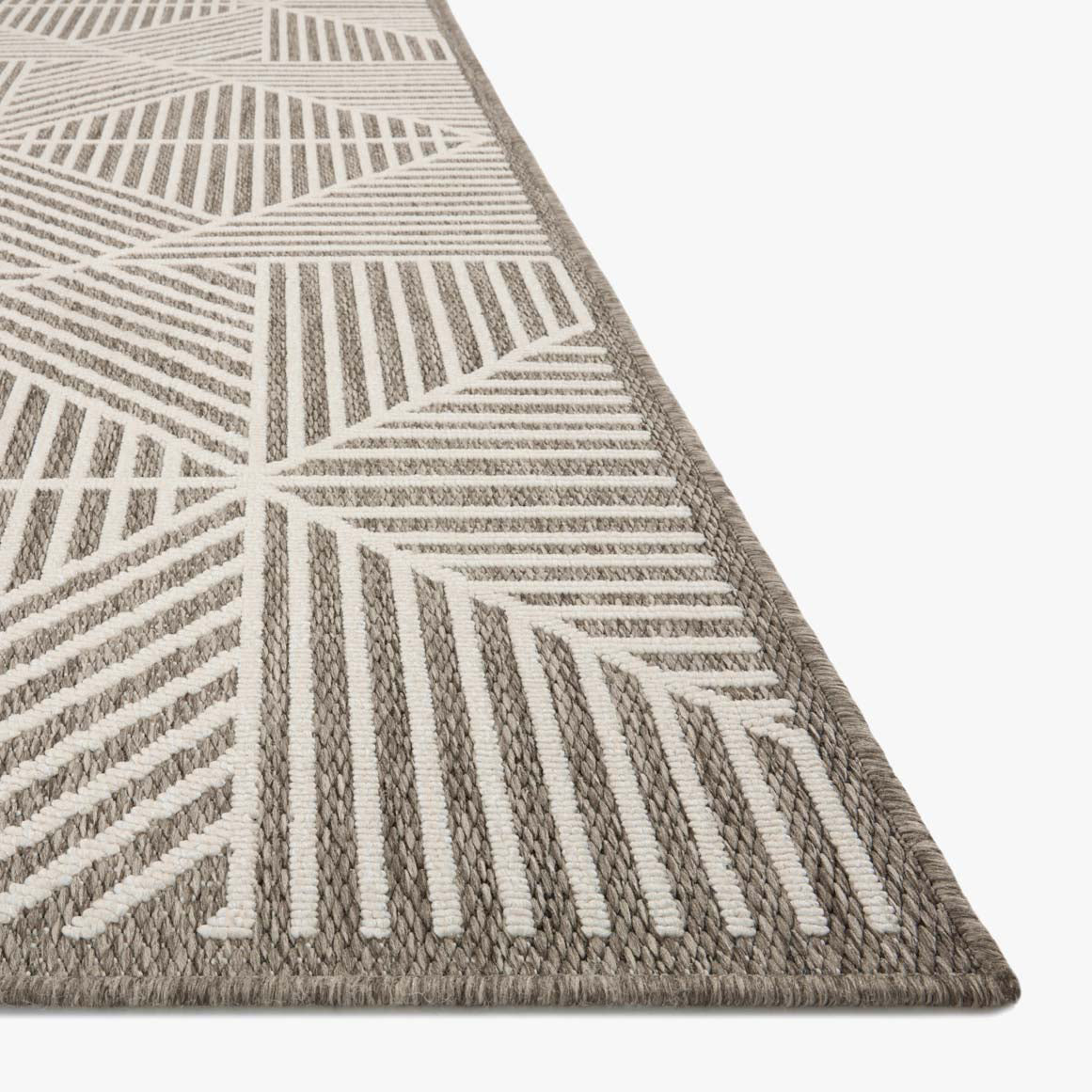 Loloi Rainier Perdue Indoor/Outdoor Rug