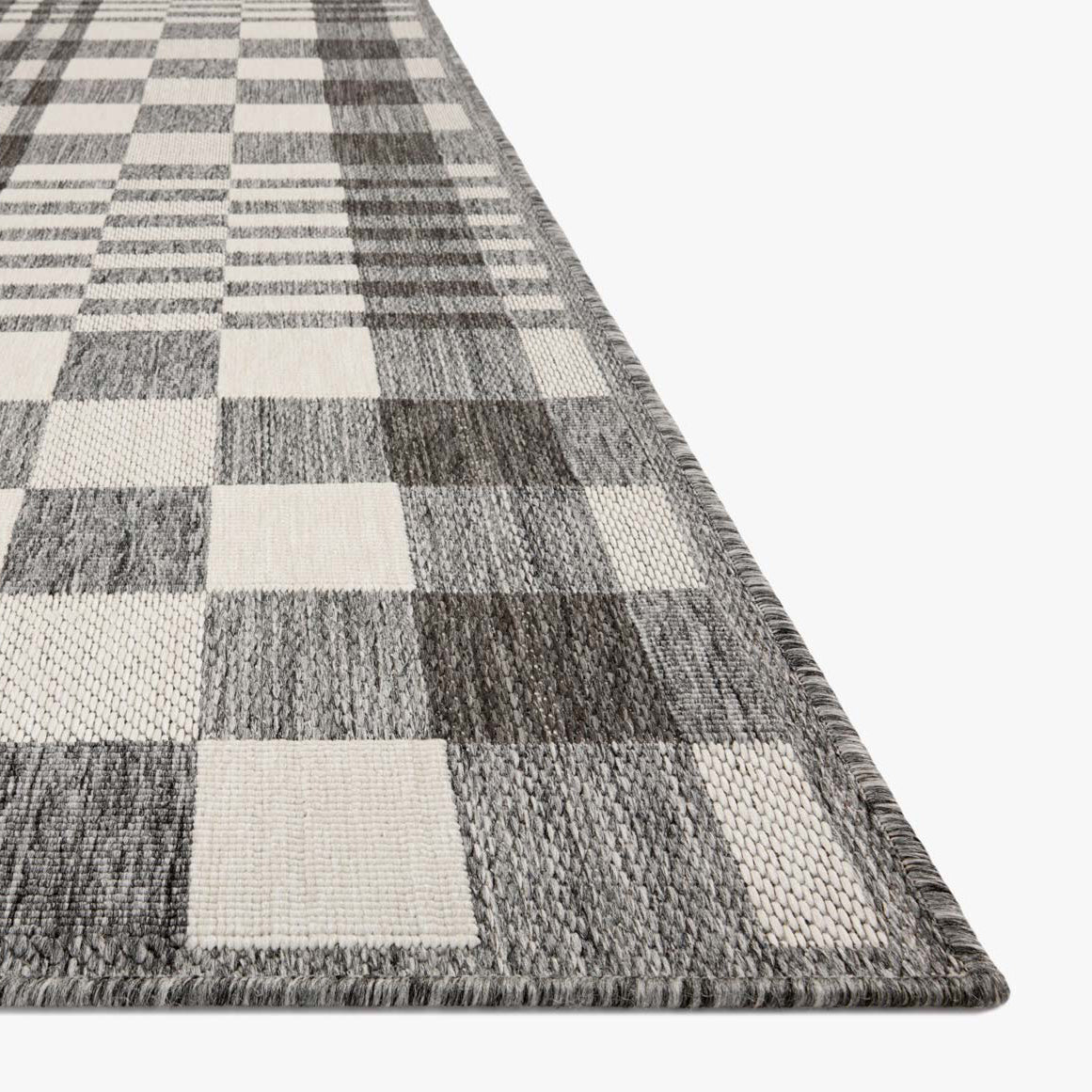 Loloi Rainier Iyanna Indoor/Outdoor Rug
