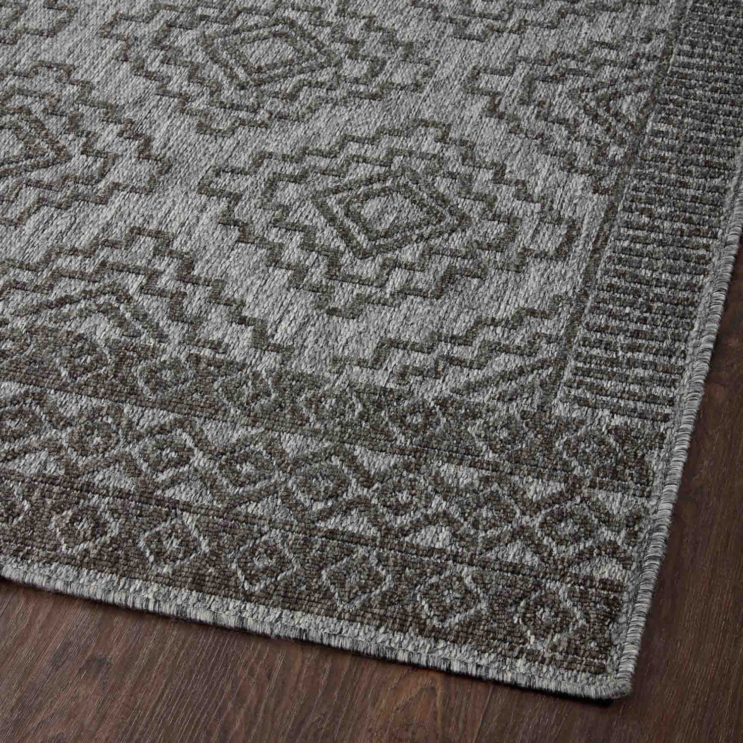 Loloi Rainier Gray/Charcoal Indoor/Outdoor Rug