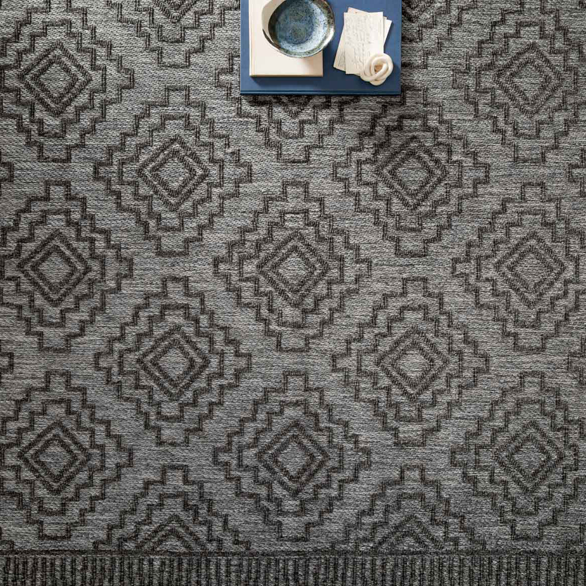 Loloi Rainier Gray/Charcoal Indoor/Outdoor Rug