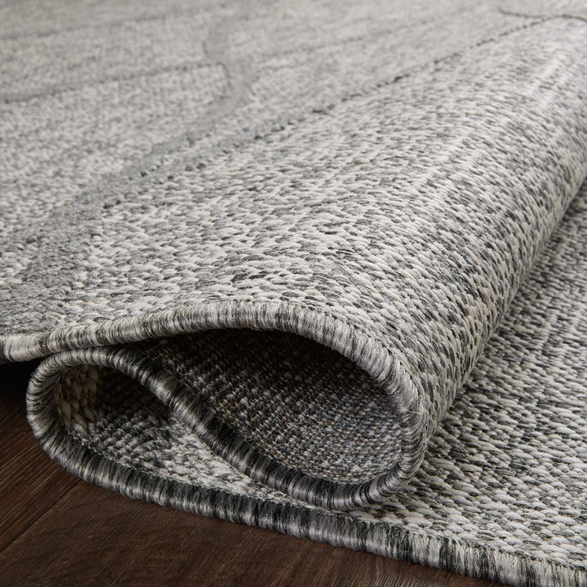 Loloi Rainier Dove/Gray Indoor/Outdoor Rug