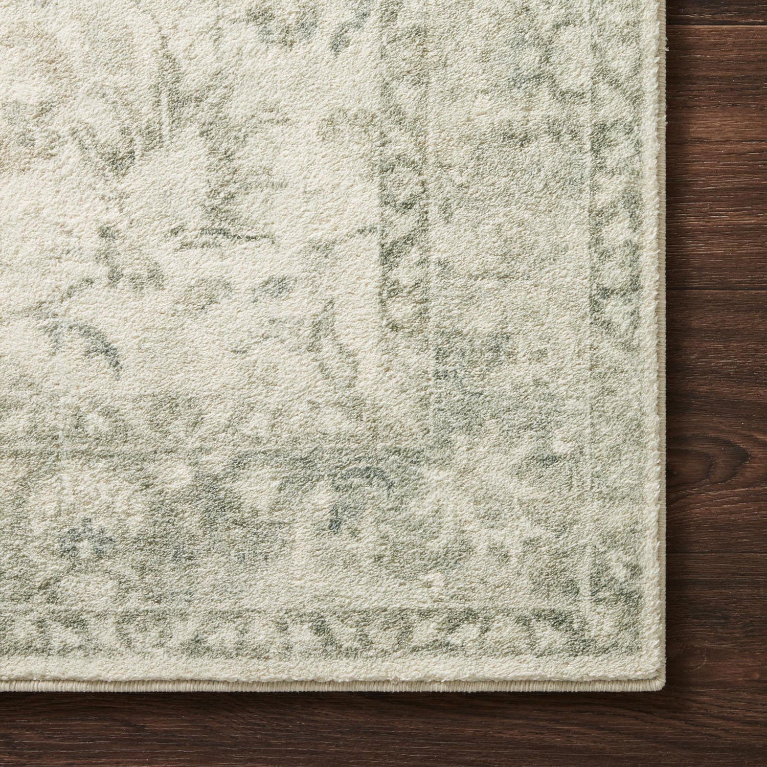 Loloi Rosette Ivory/Silver Power Loomed Rug