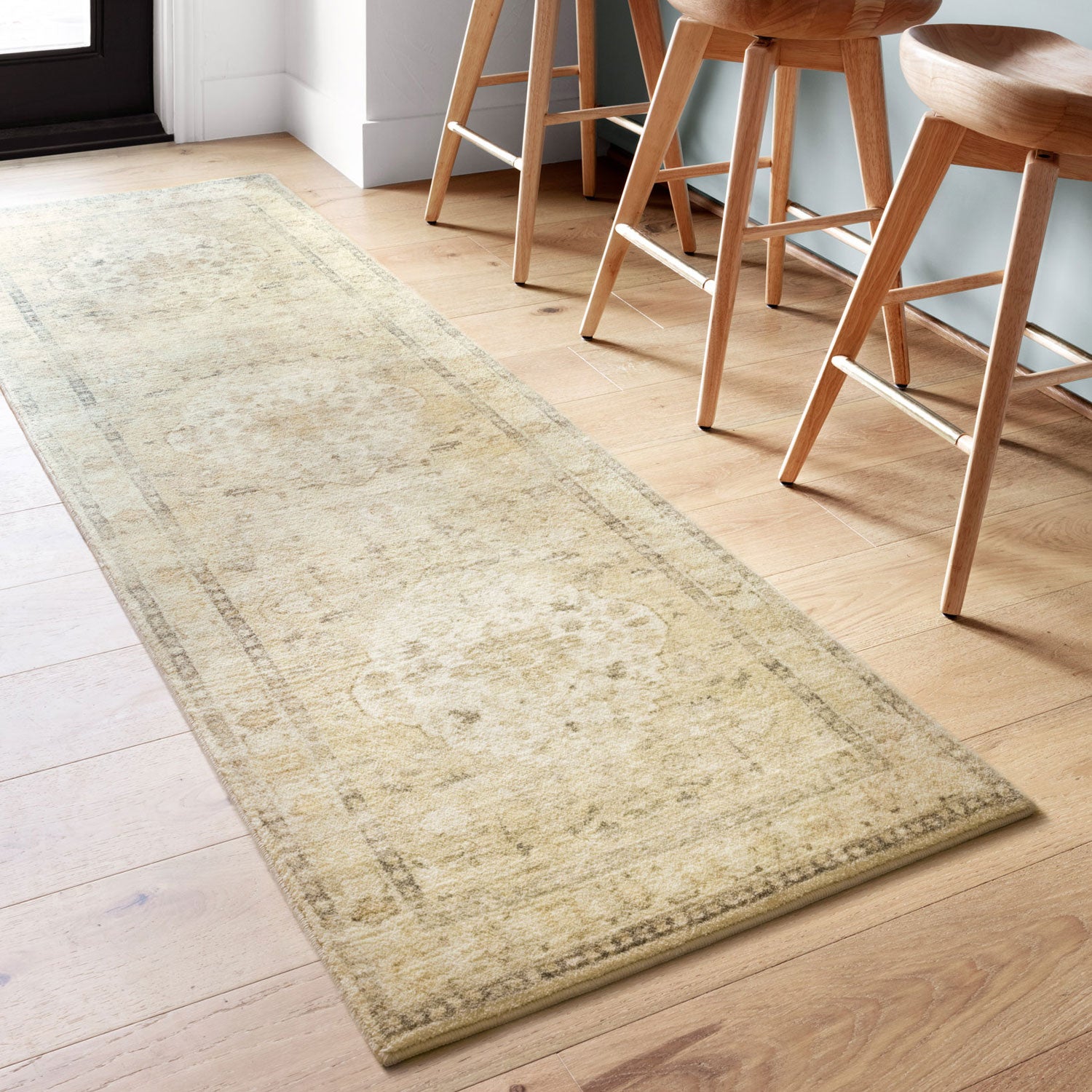 Loloi Rosette Sand/Ivory Power Loomed Rug