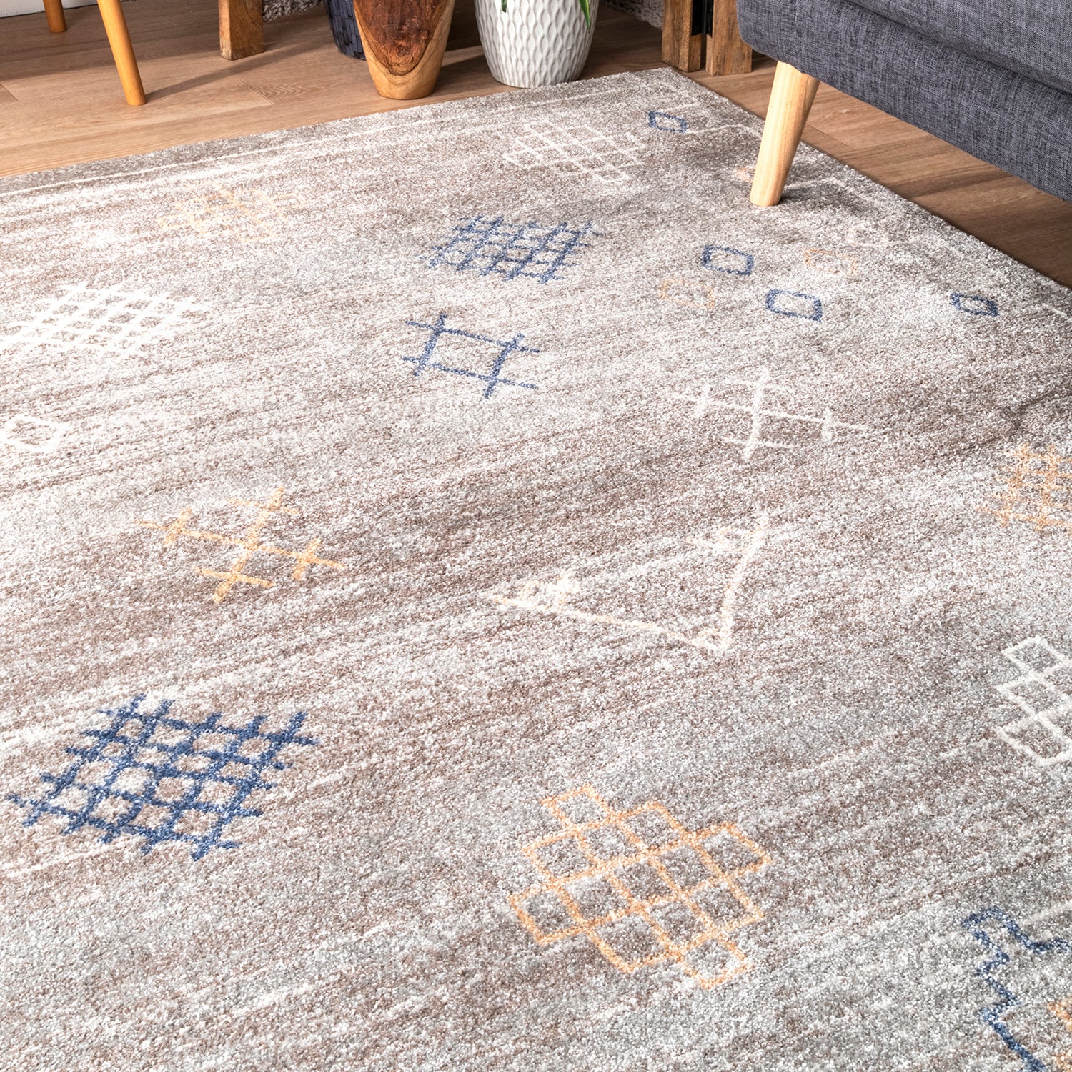 Renton Machine Made Rug