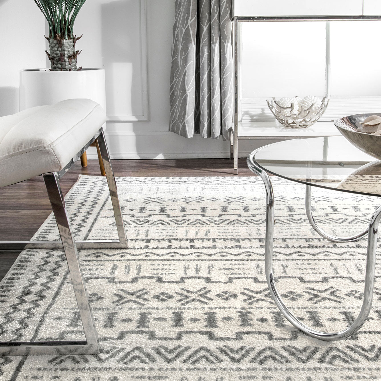 Croix Machine Made Rug