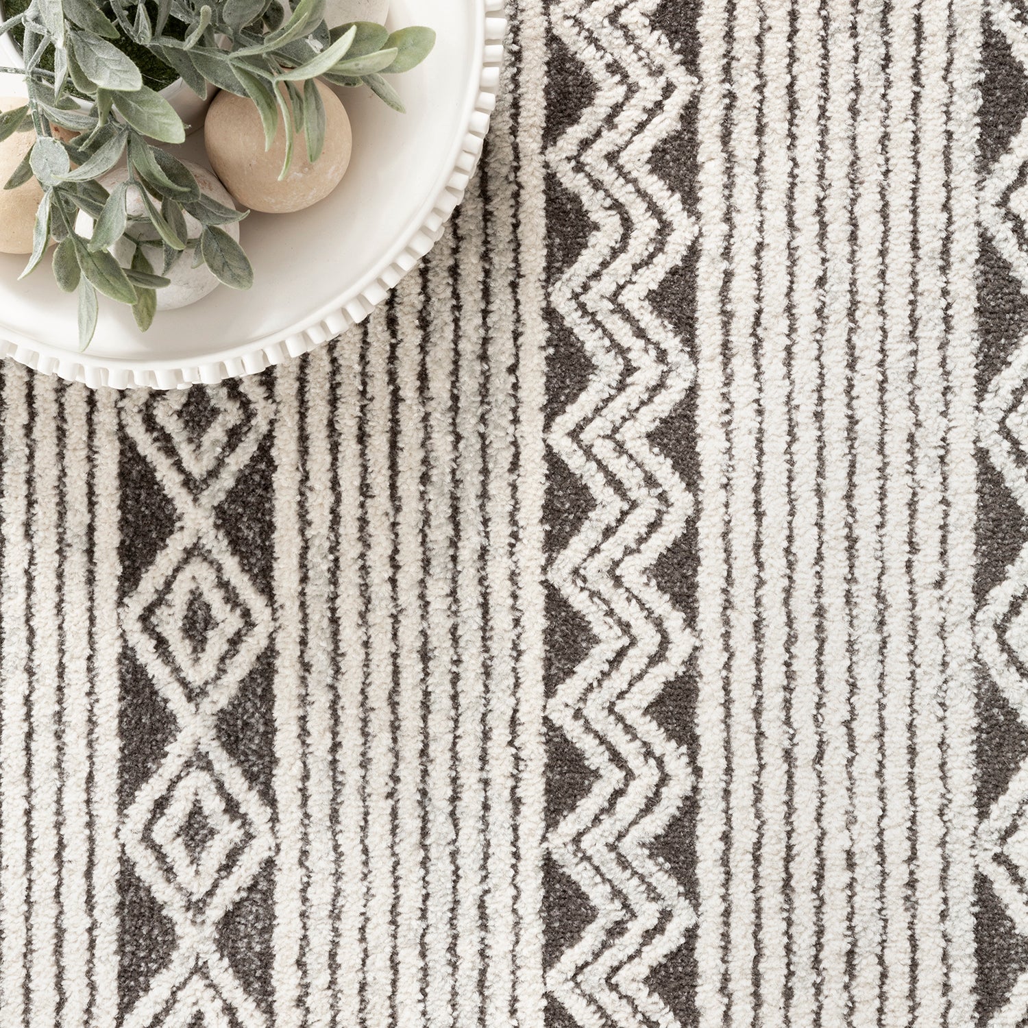 Lavano Machine Made Rug