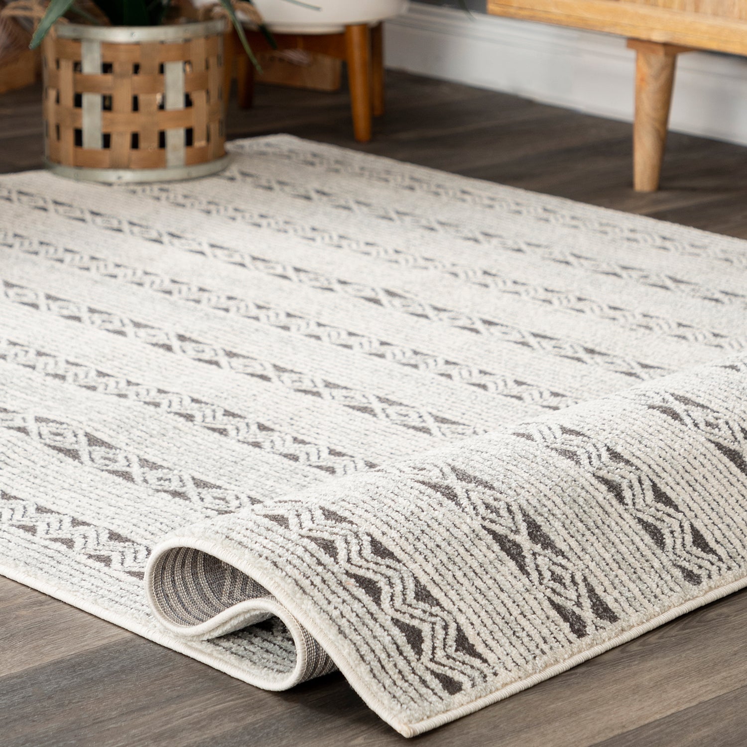 Lavano Machine Made Rug