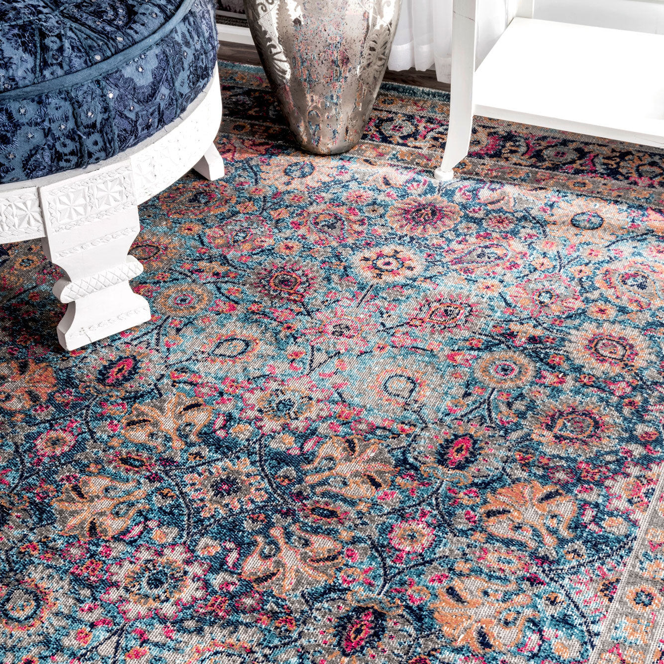 Merango Medallion Machine Made Rug