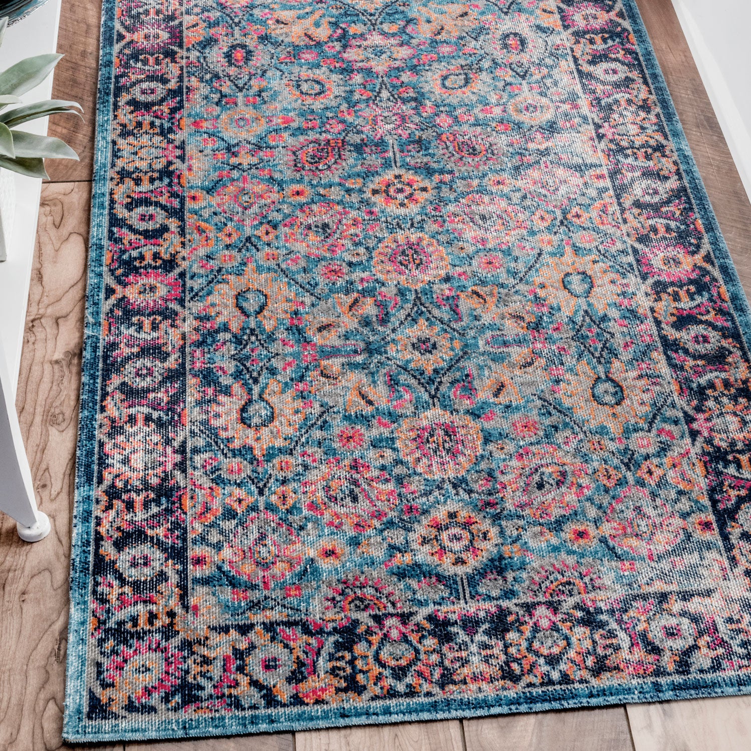 Merango Medallion Machine Made Rug