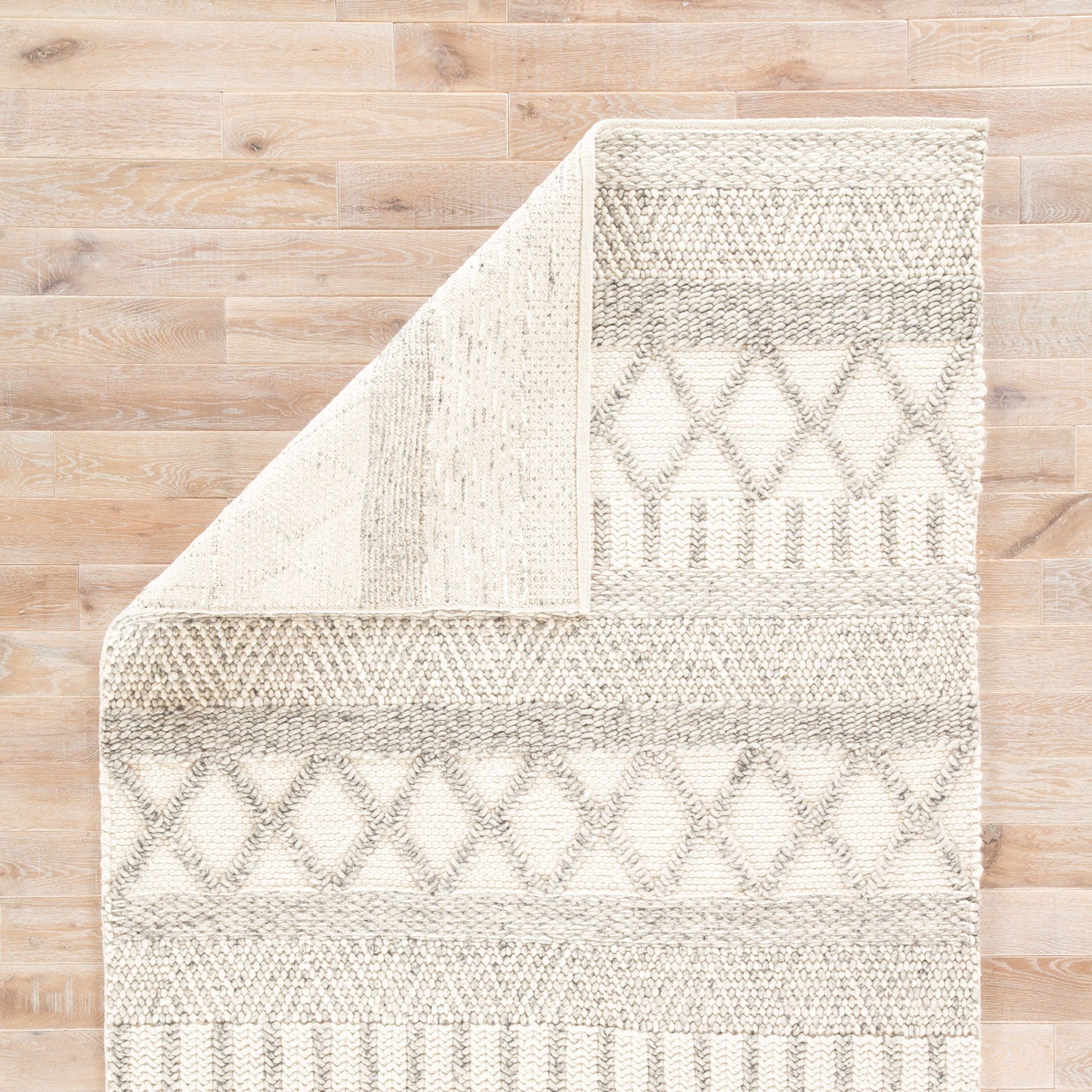 Jaipur Living Scandinavia Dula Sandhurst Textured Rug