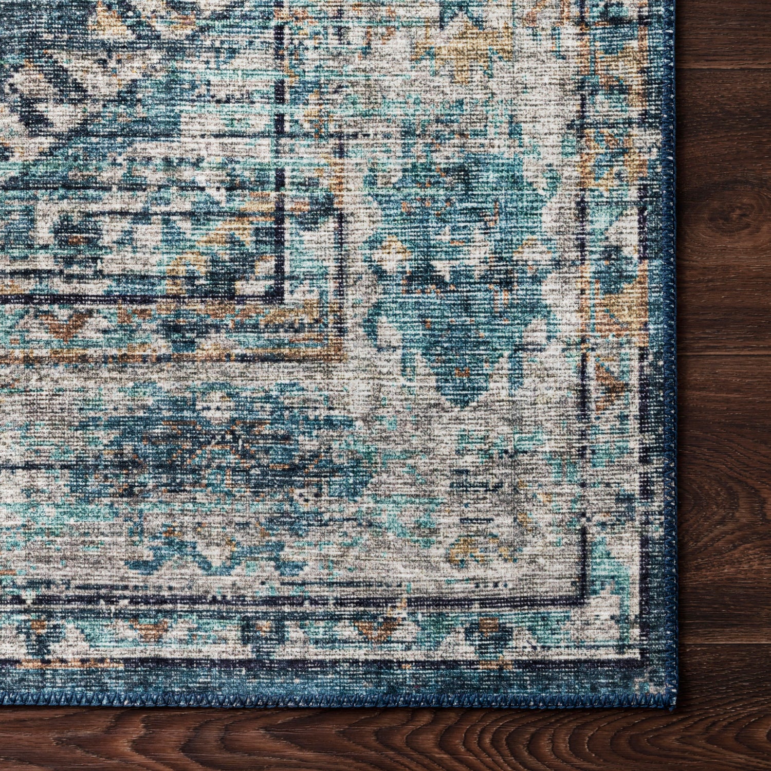 Loloi Skye Halo Power Loomed Rug