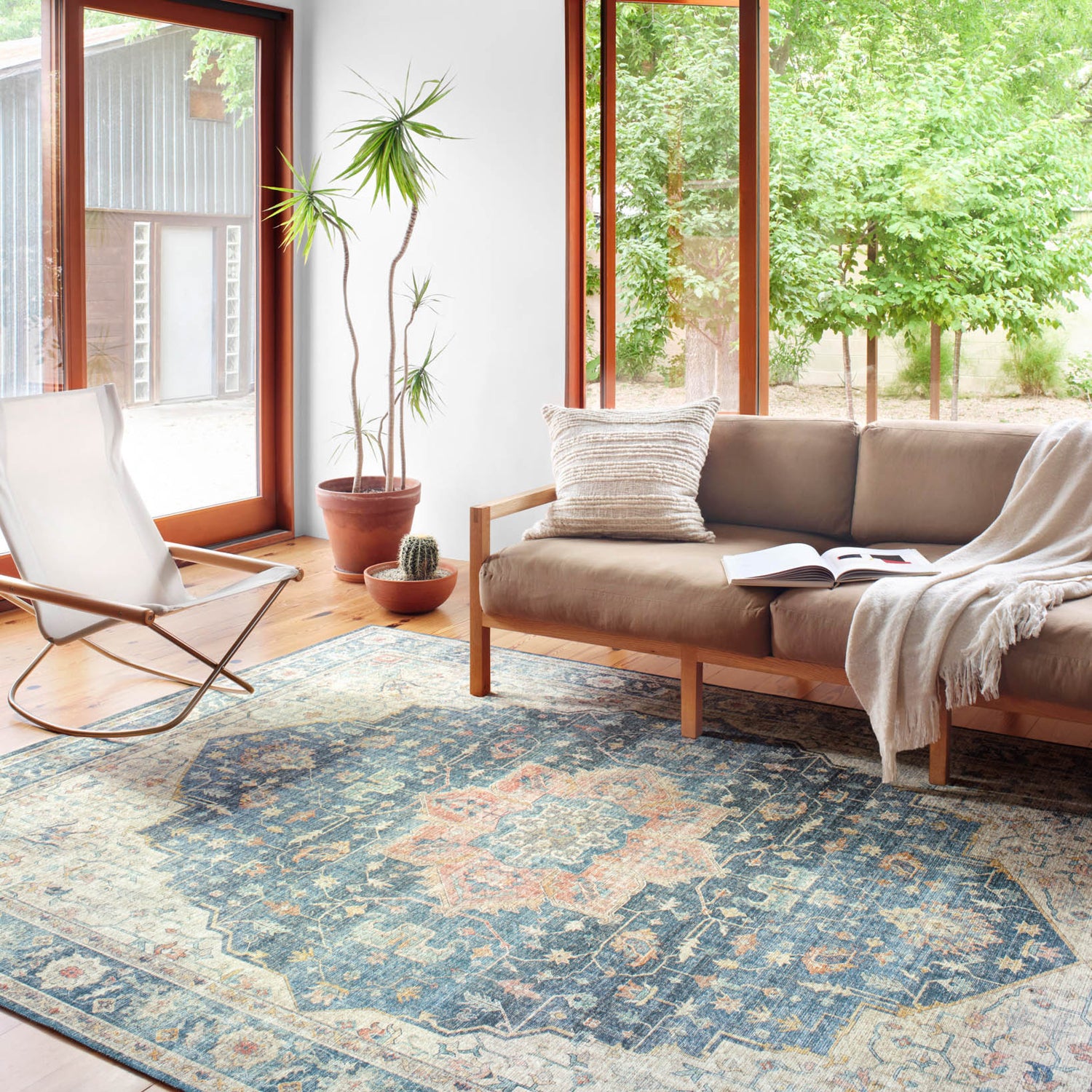 Loloi Skye Classic Power Loomed Rug