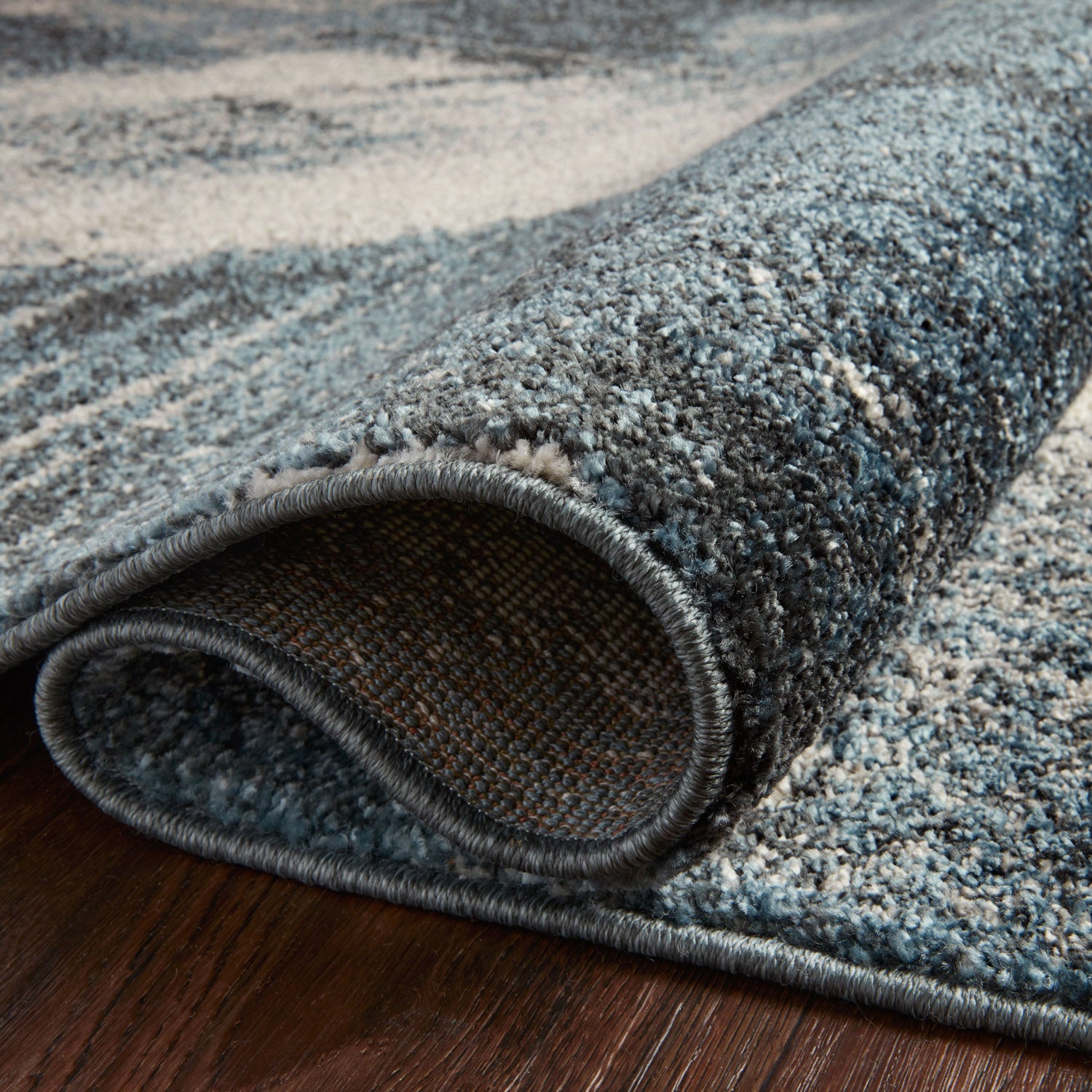 Loloi Spirit Indigo/Ivory Power Loomed Rug