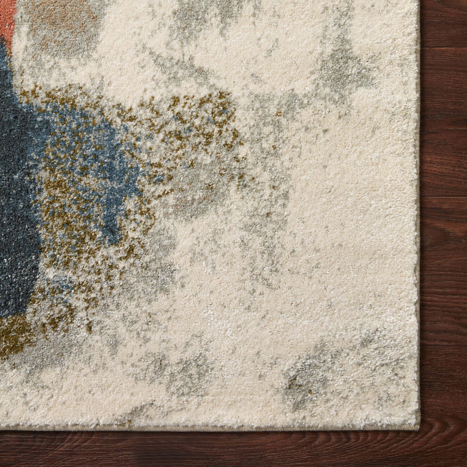 Loloi Spirit Stone/Multi Power Loomed Rug