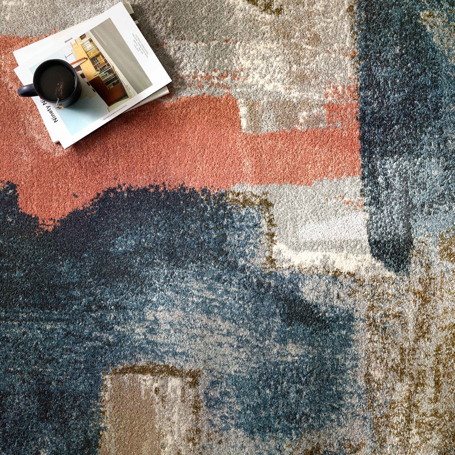 Loloi Spirit Stone/Multi Power Loomed Rug