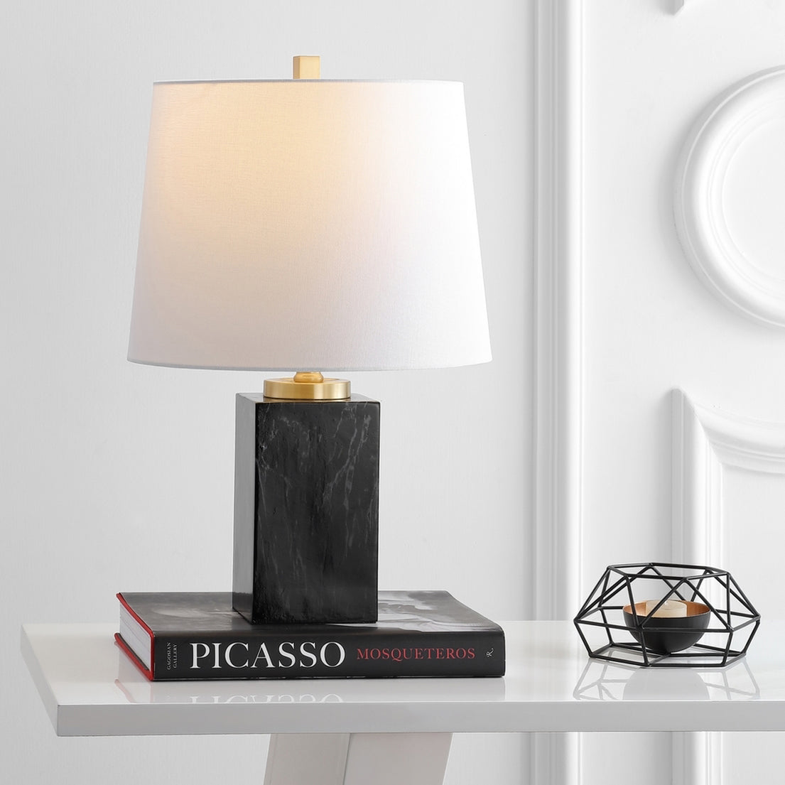 Vates Table Lamp