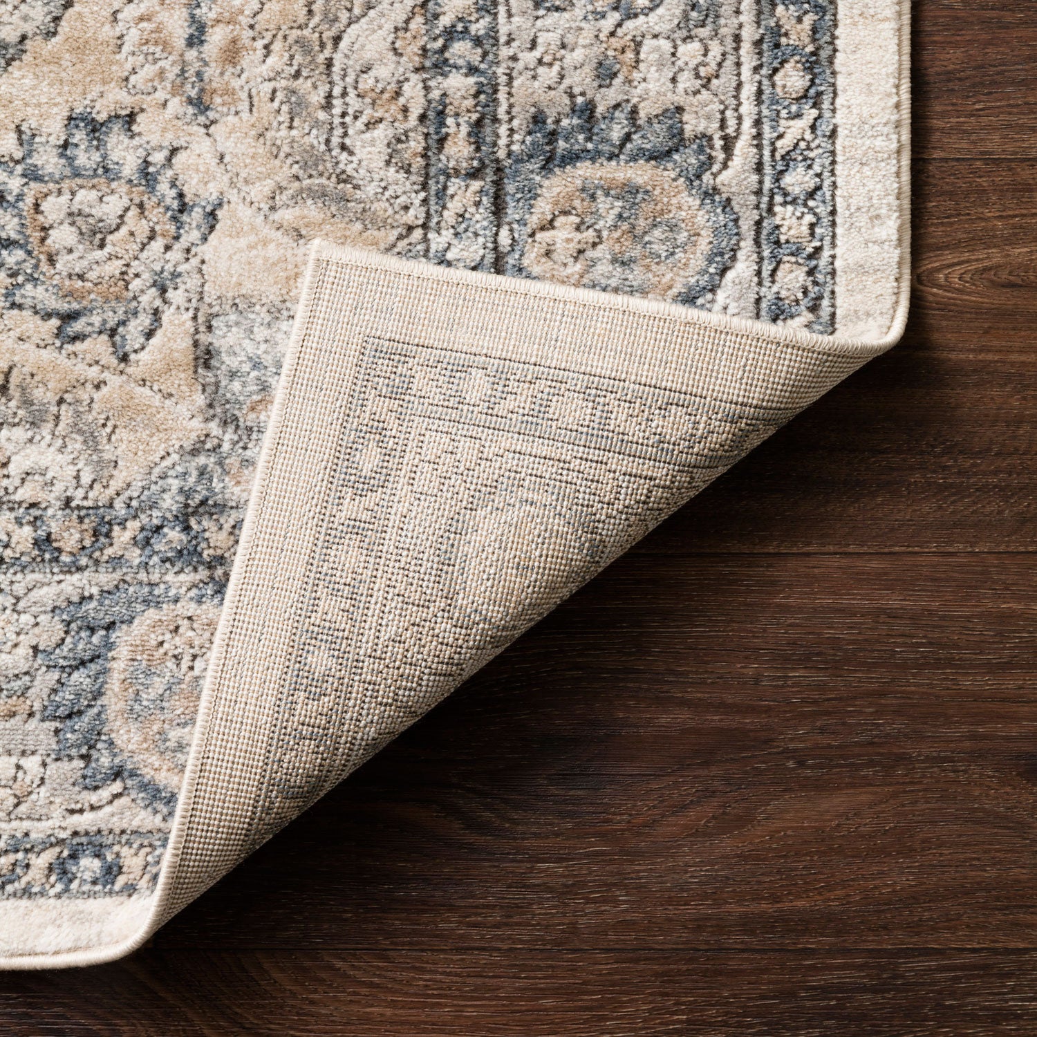 Loloi Teagan Medallion Power Loomed Rug