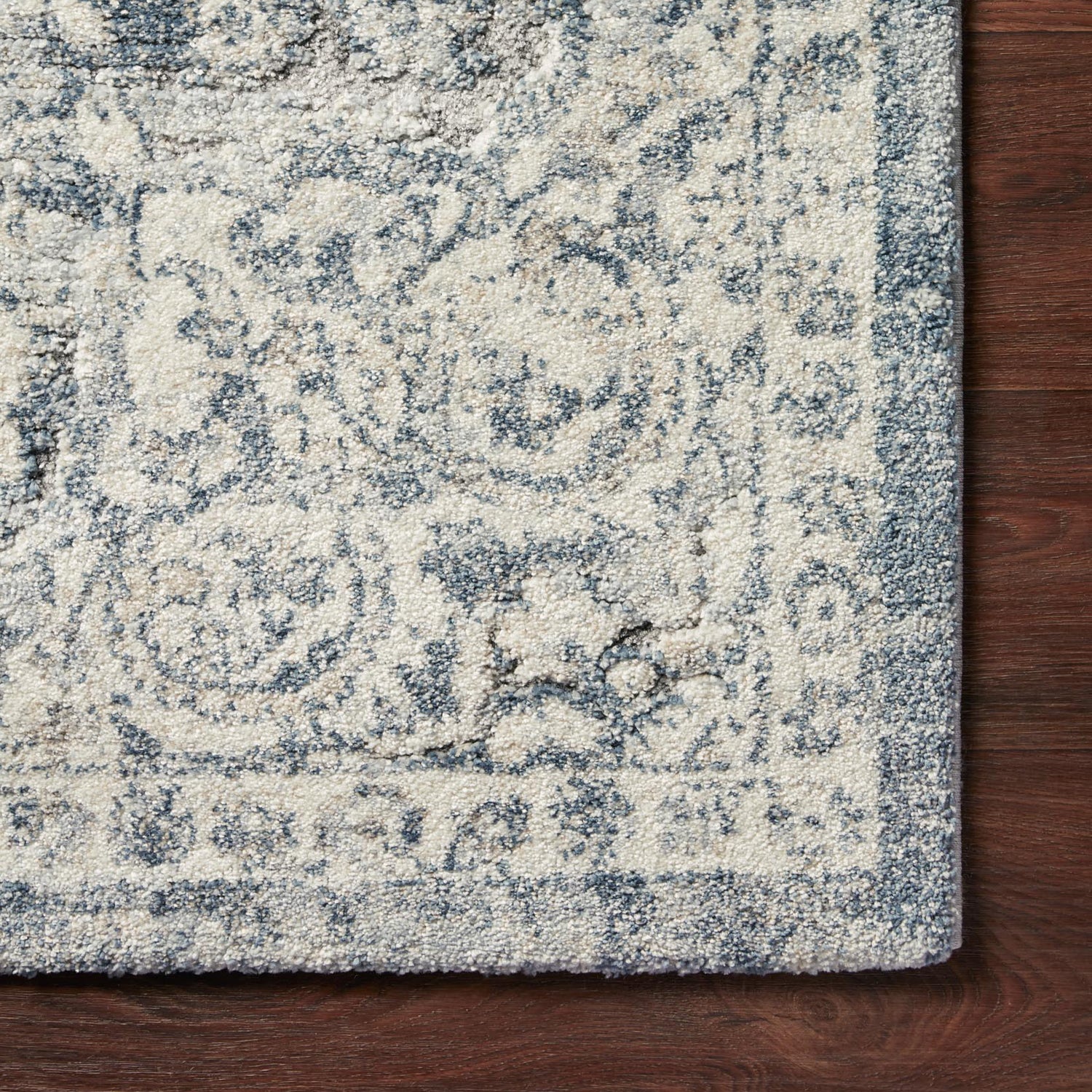 Loloi Theory Ivory/Blue Power Loomed Rug
