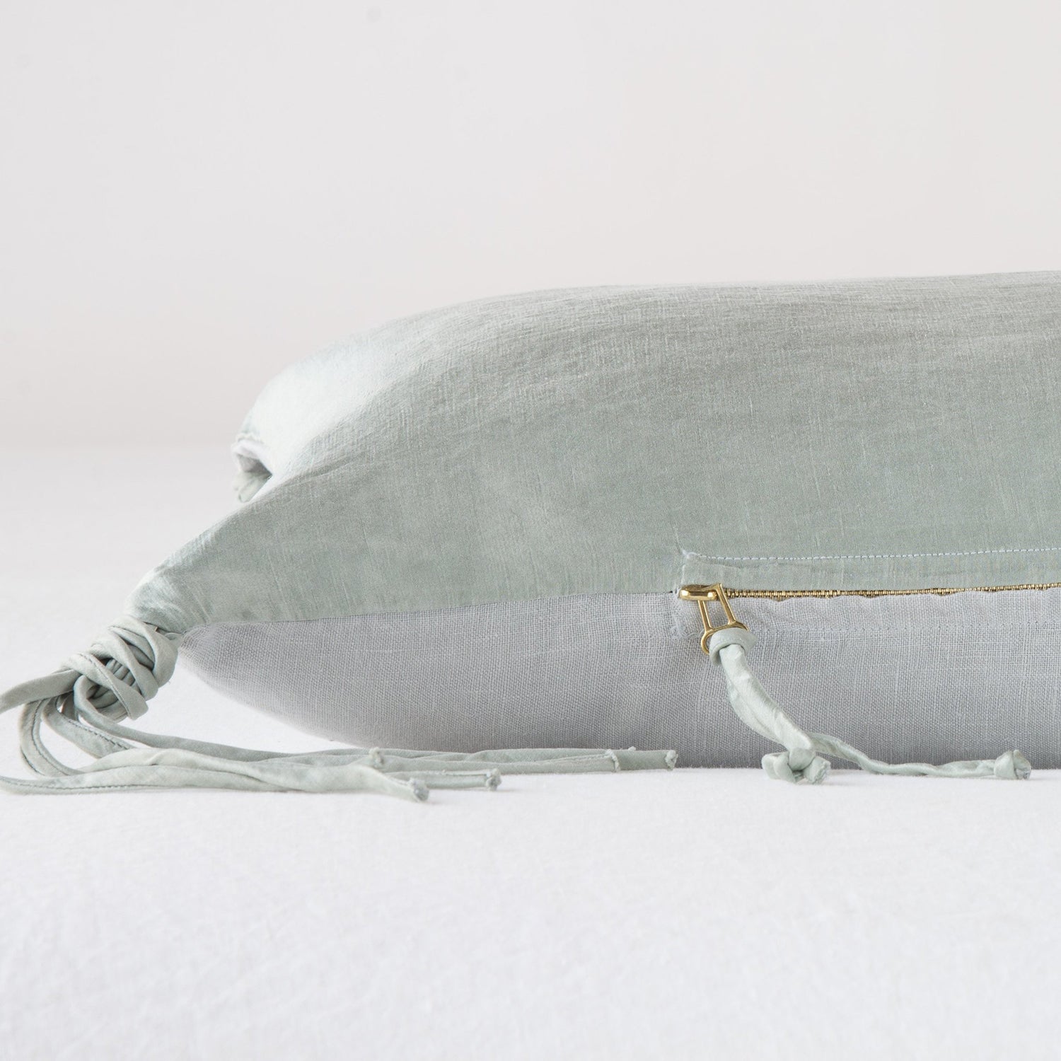 Bella Notte Taline Lumbar Throw Pillow