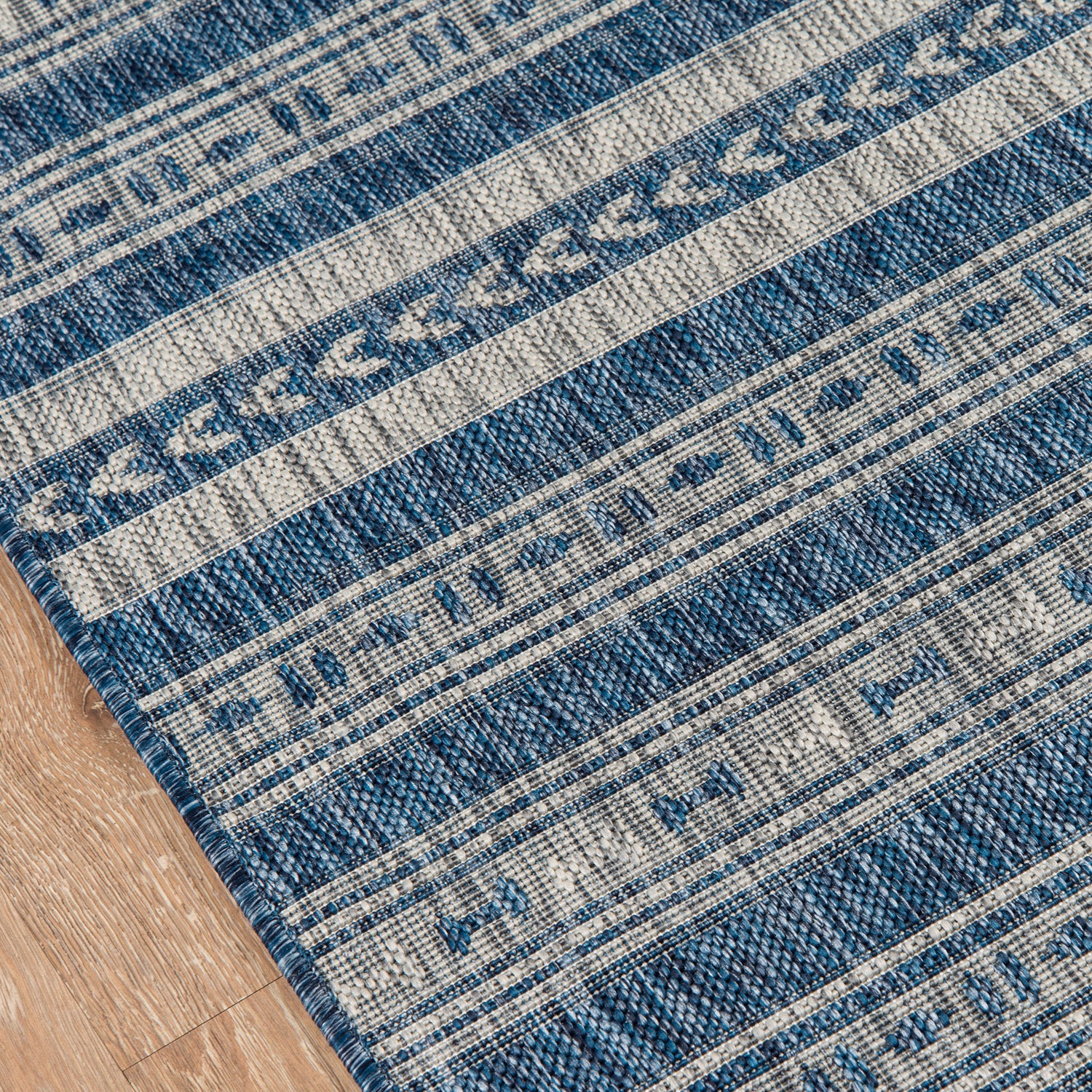 Ventura Stripe Indoor/Outdoor Rug