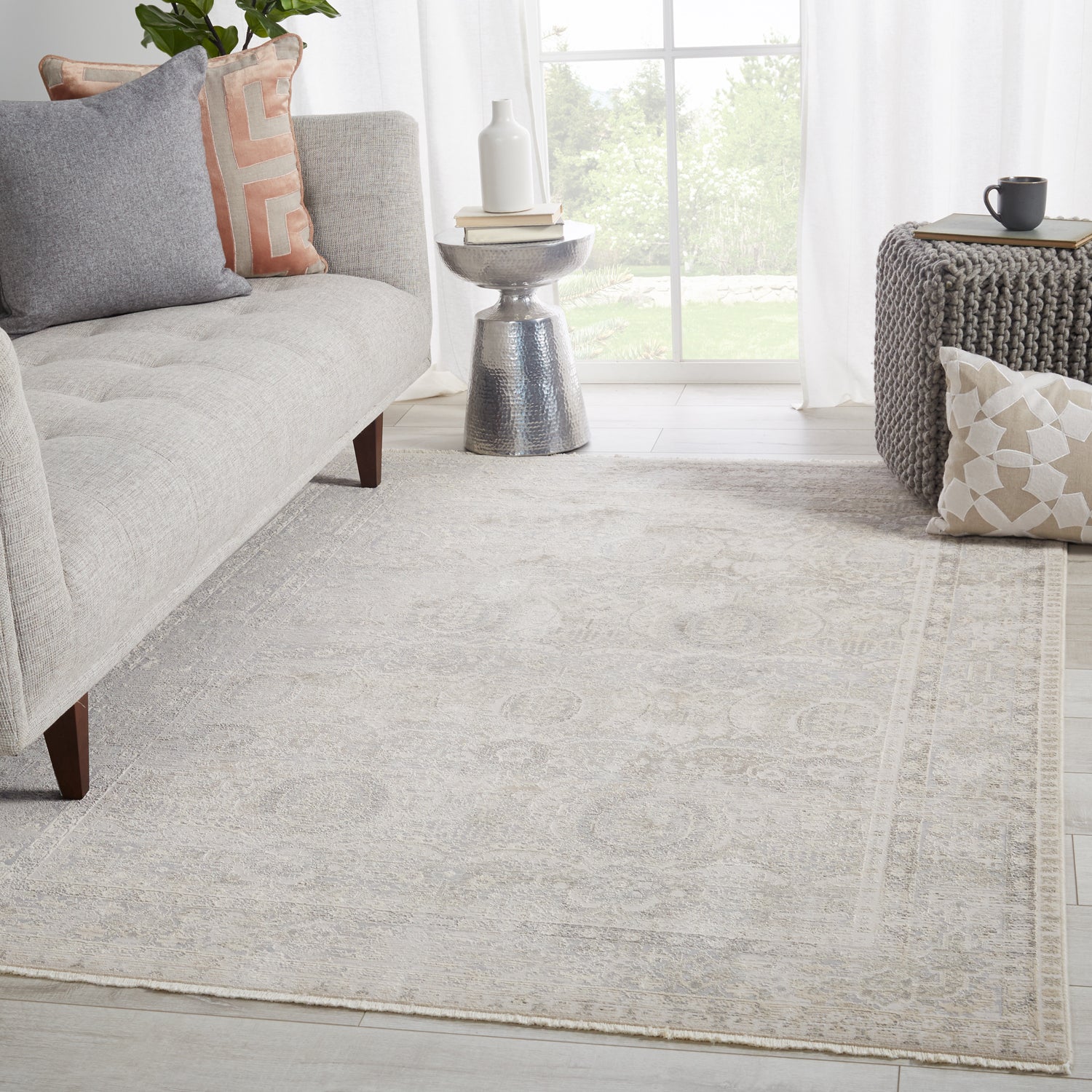 Jaipur Living Vienne Michon Power Loomed Rug