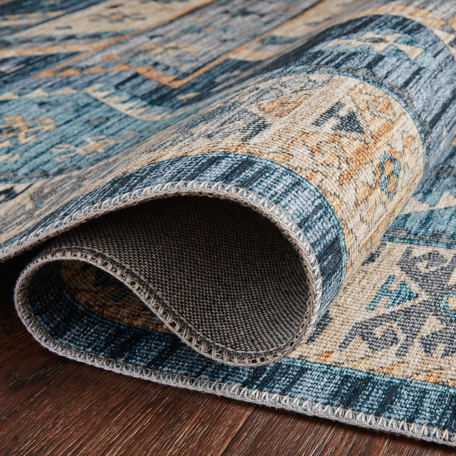 Loloi Zion Ocean/Gold Power Loomed Rug