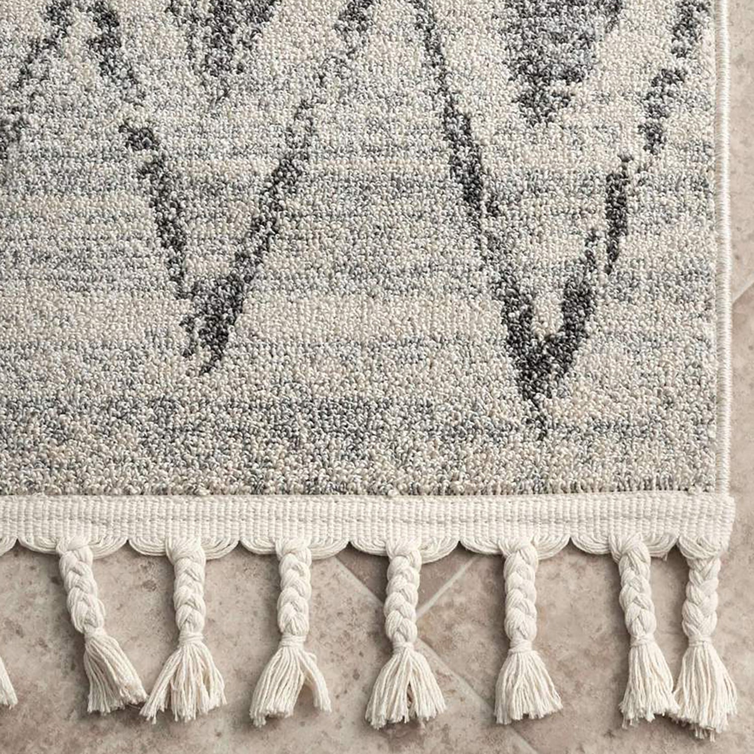 Cleveland Machine Made Rug