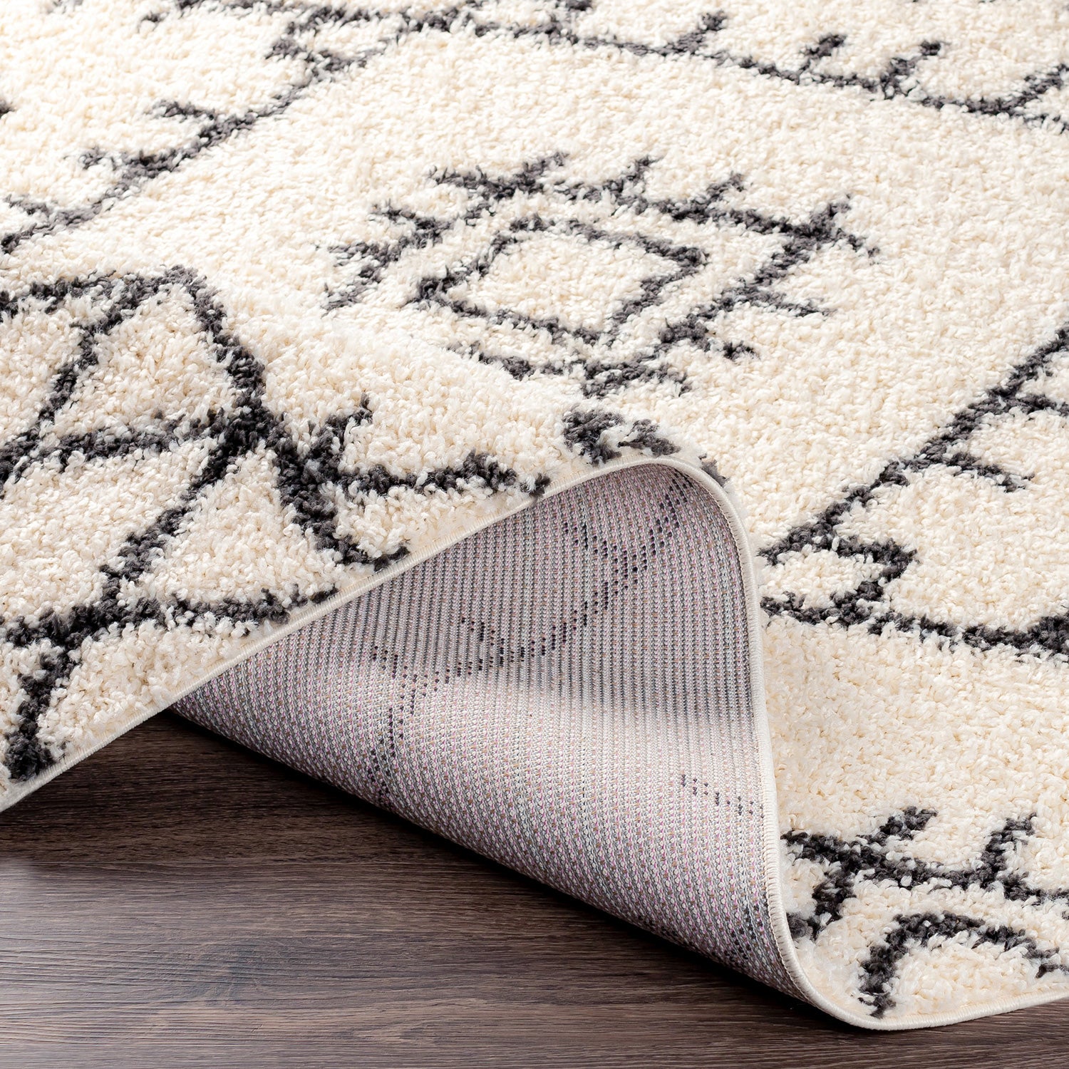 Livabliss Beni Shag Aimee Machine Woven Rug