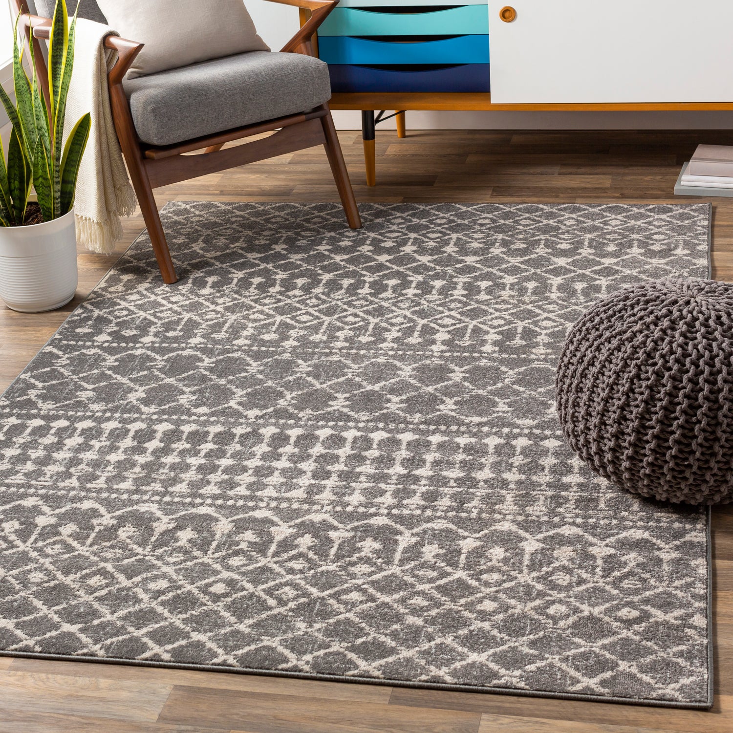 Livabliss Chester Machine Woven Rug