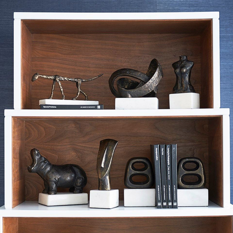 Villa and House Alberto Statue Set Of 2