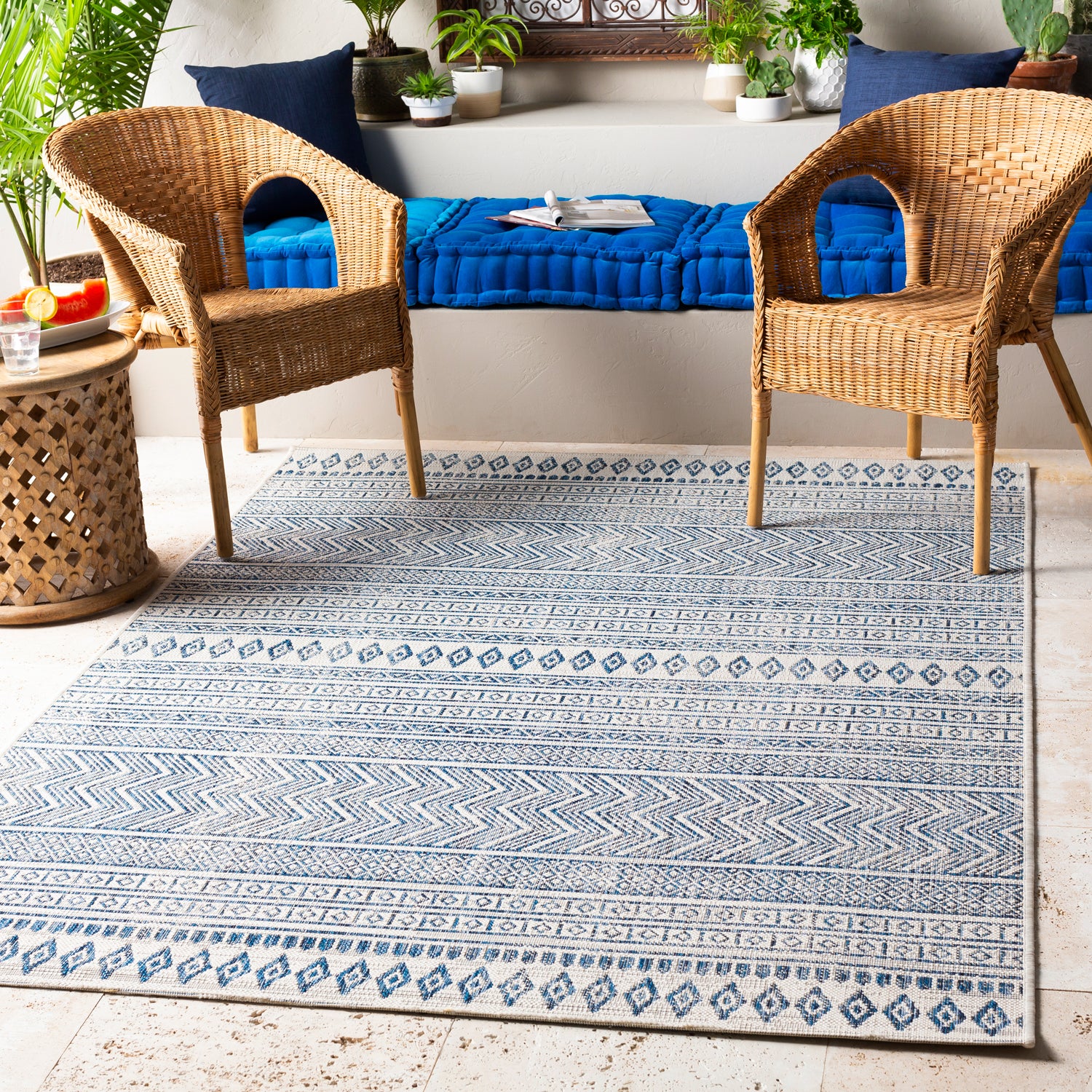 Livabliss Eagean Aim Indoor/Outdoor Rug