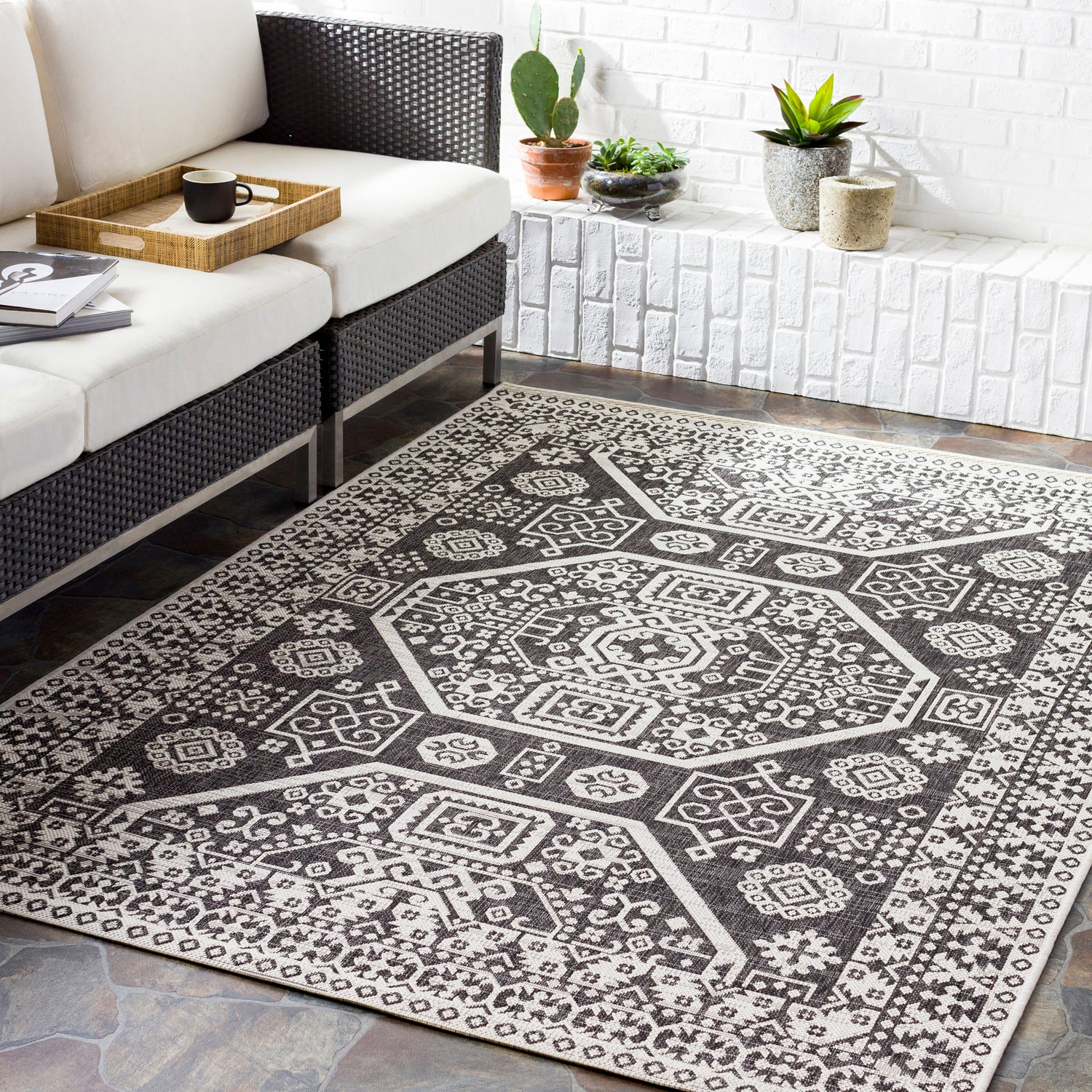 Surya Eagean Haire Indoor/Outdoor Rug – Paynes Gray