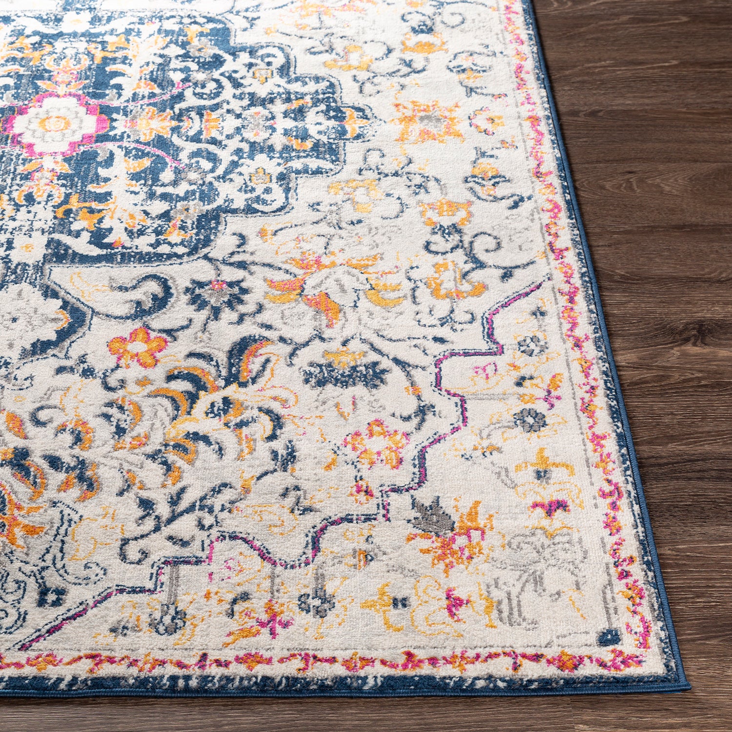 Livabliss Floransa Isla Machine Woven Rug
