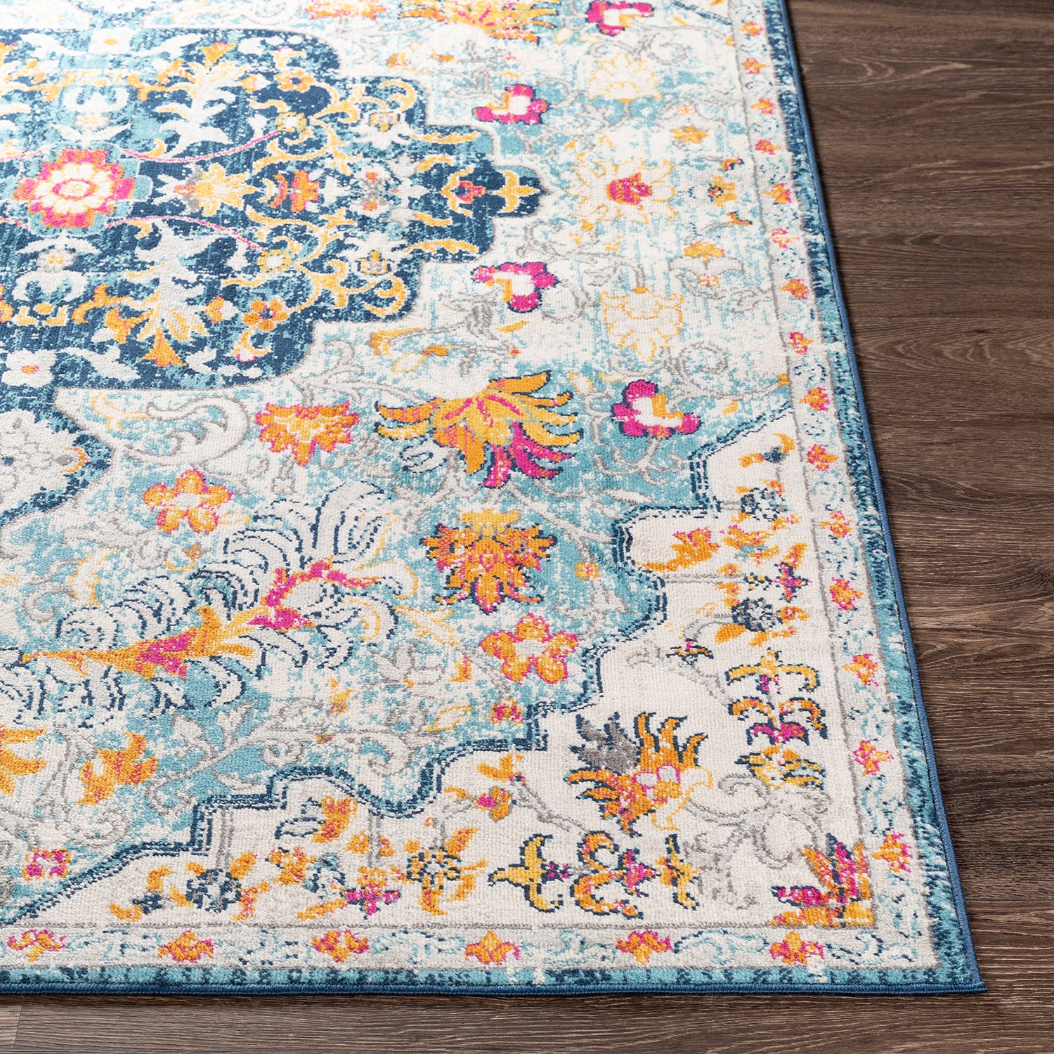 Livabliss Floransa Isla Machine Woven Rug