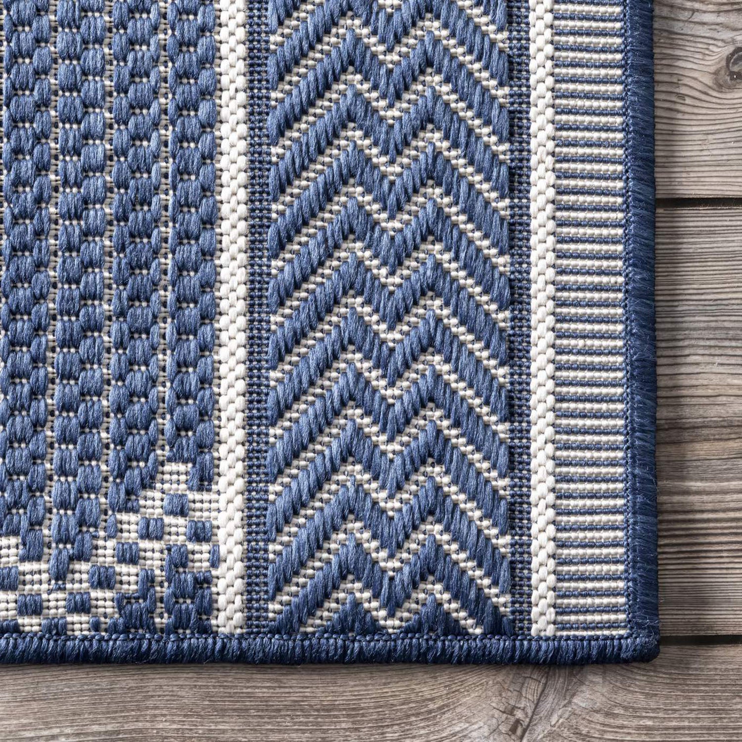 Garcia Indoor/Outdoor Rug
