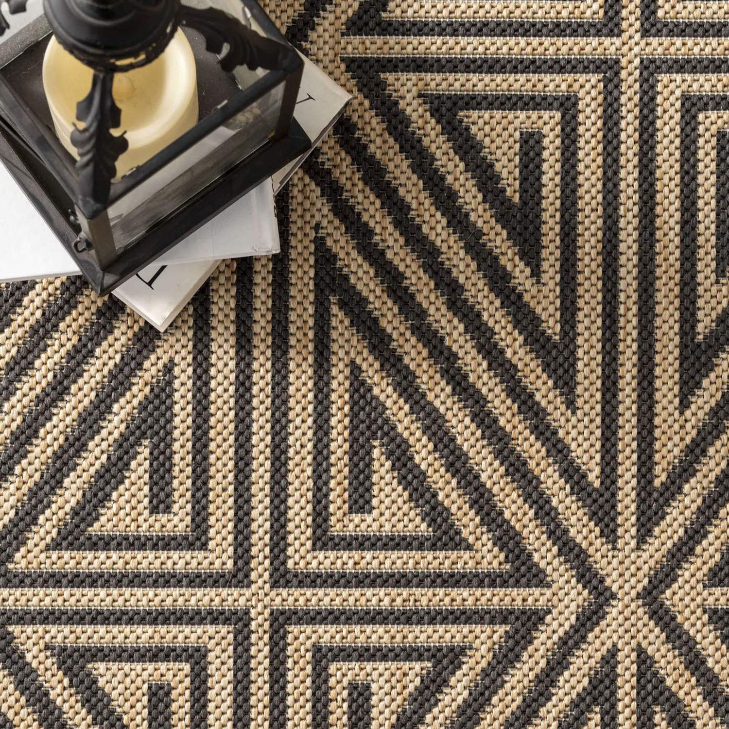 Alvin Indoor/Outdoor Rug