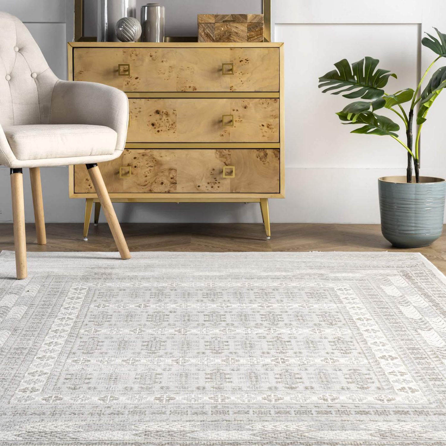 Samuel Machine Made Rug