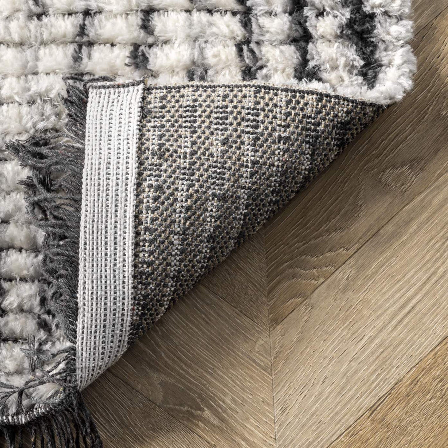 Apoche Shag Machine Made Rug