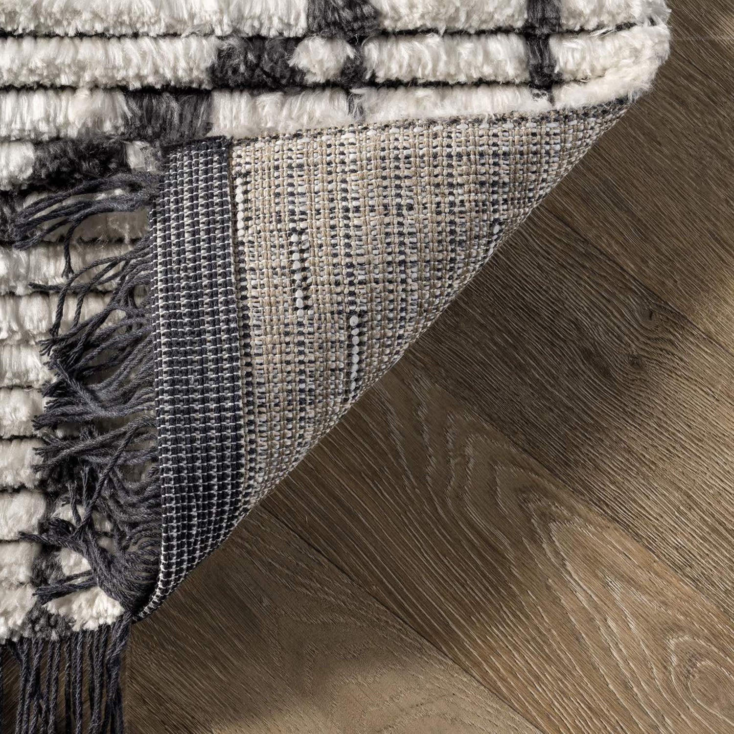 Soloman Machine Made Rug