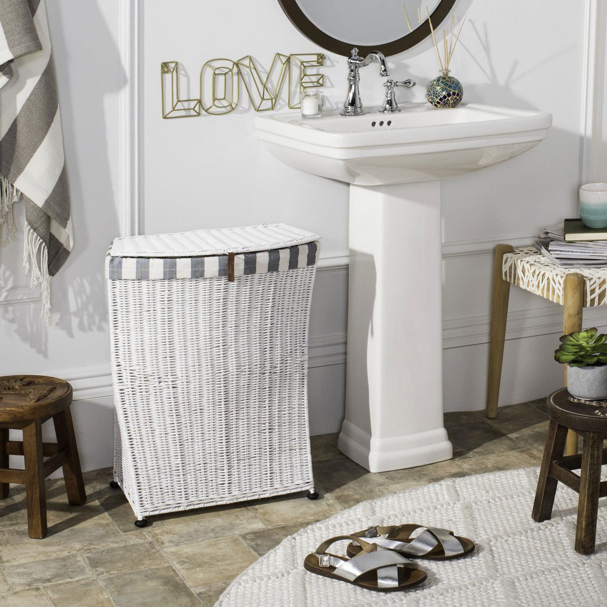 Keene Rattan Laundry Basket