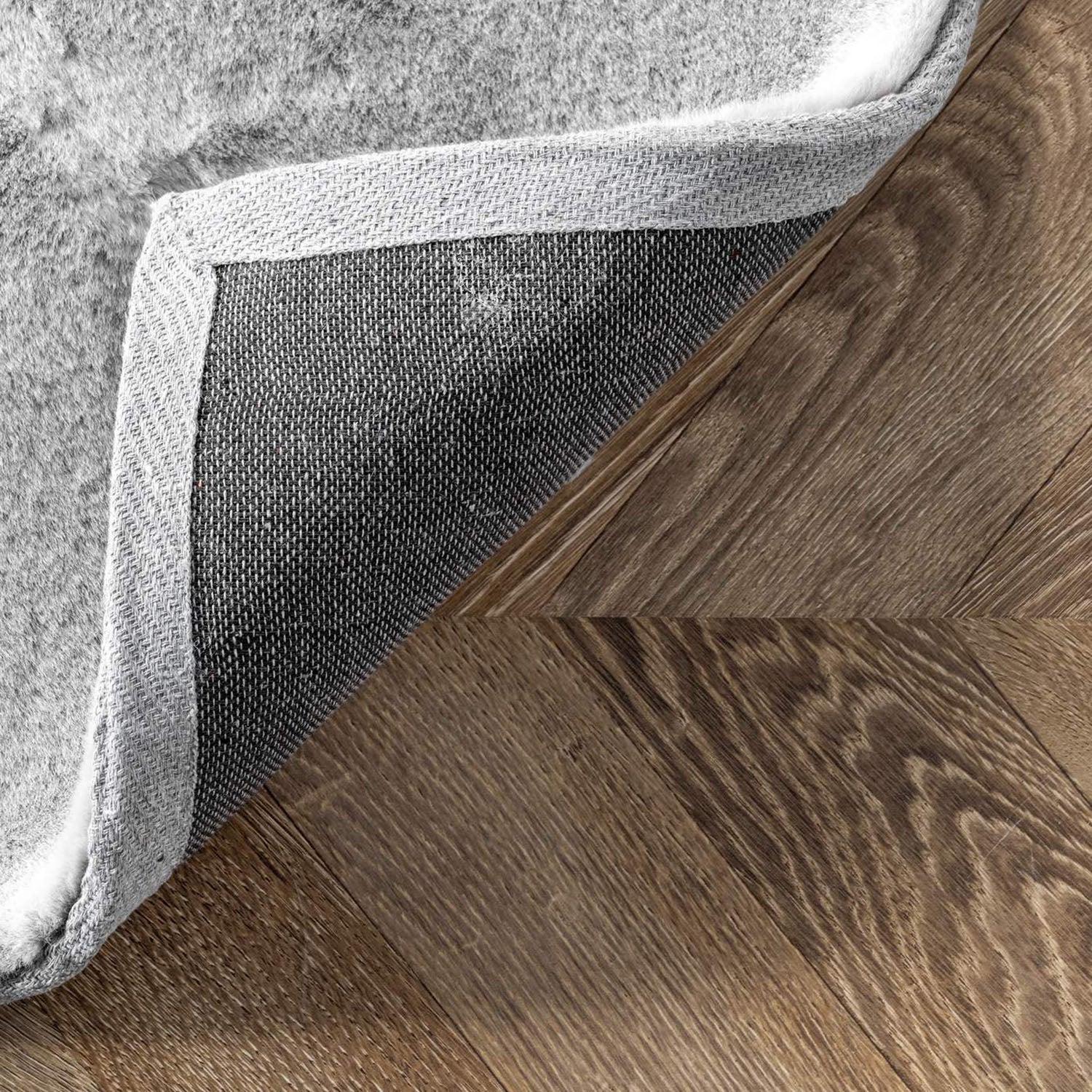 Roxboro Machine Made Rug