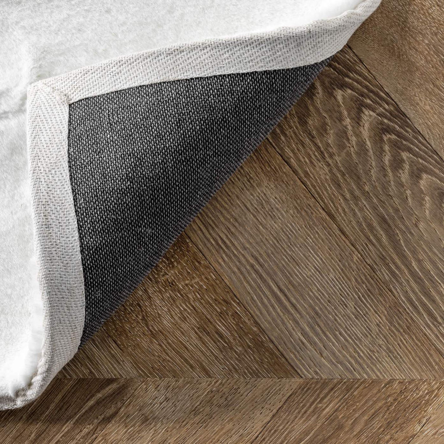 Roxboro Machine Made Rug